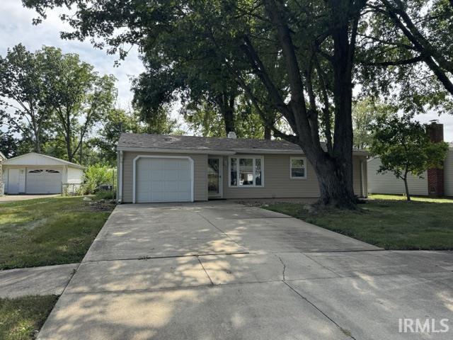 Manufactured home for sale at 1609 Oakhill Rd, Kokomo, IN 46902 | MLS# 202638812