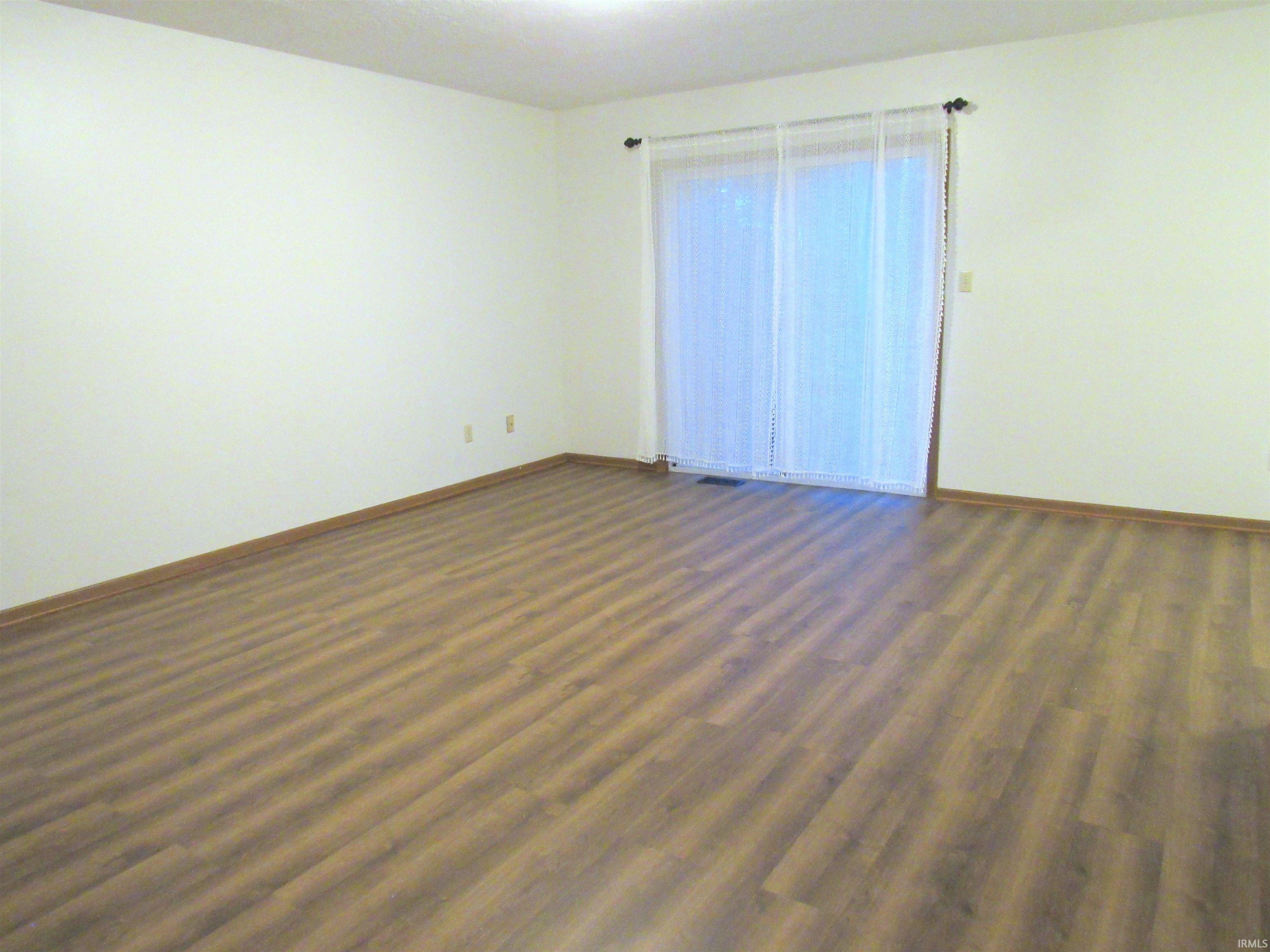 Photo 3 of Condo for sale at 1032 N Forest View Dr, Ellettsville, IN 47429 | MLS# 202638815 | Listing updated on 2026-09-19