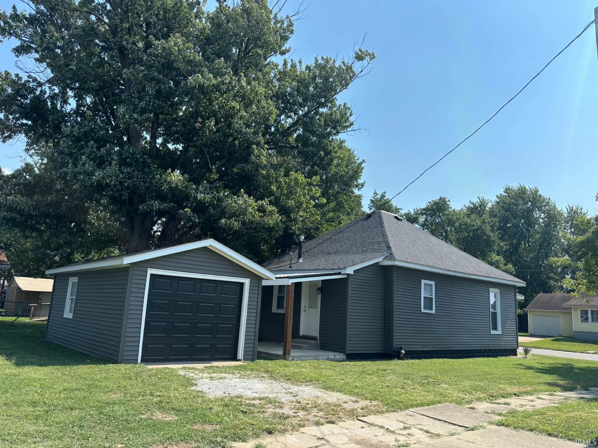 Photo 3 of Manufactured home for sale at 108 W Hefron St, Washington, IN 47501 | MLS# 202638826 | Listing updated on 2026-10-05
