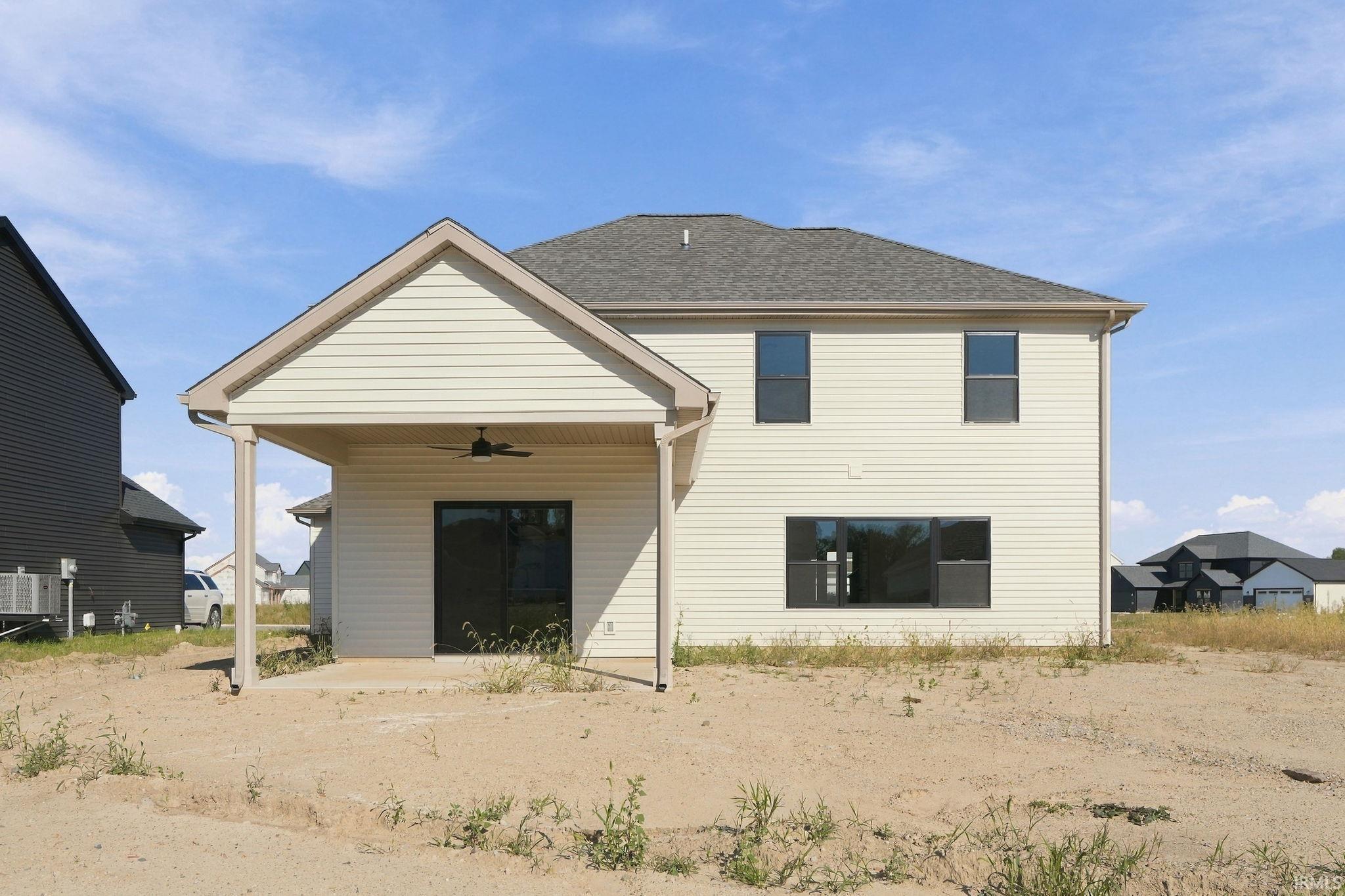 Photo 4 of Manufactured home for sale at 1563 Farm View Ct, Huntertown, IN 46748 | MLS# 202638846 | Listing updated on 2026-10-05