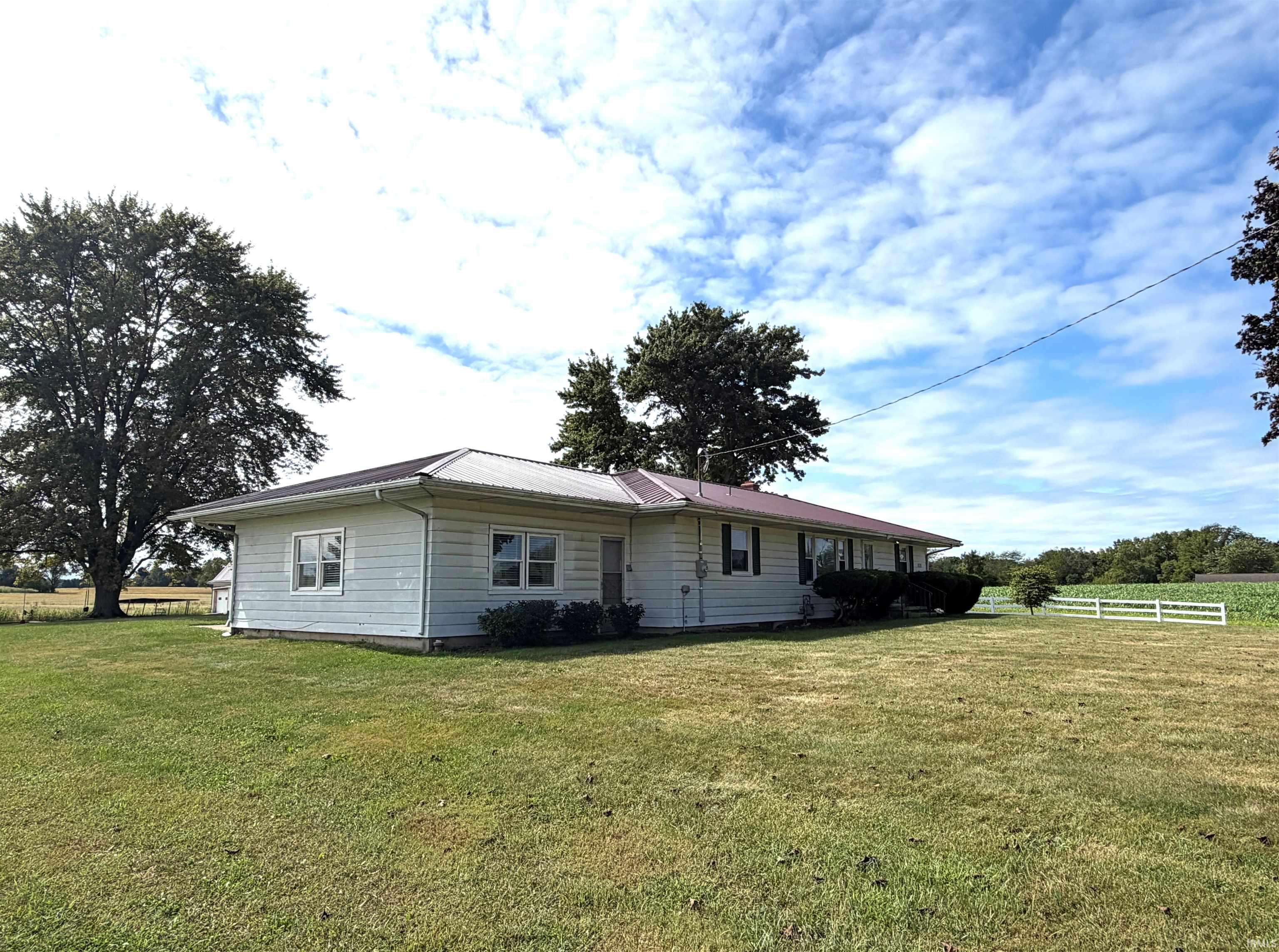 Manufactured home for sale at 28112 County Rd 26, Elkhart, IN 46517 | MLS# 202638854