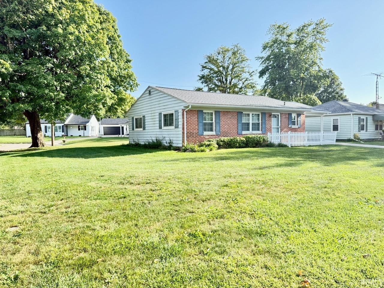 Photo 2 of Manufactured home for sale at 2800 S Sycamore Ave, Muncie, IN 47302 | MLS# 202638874 | Listing updated on 2026-09-18