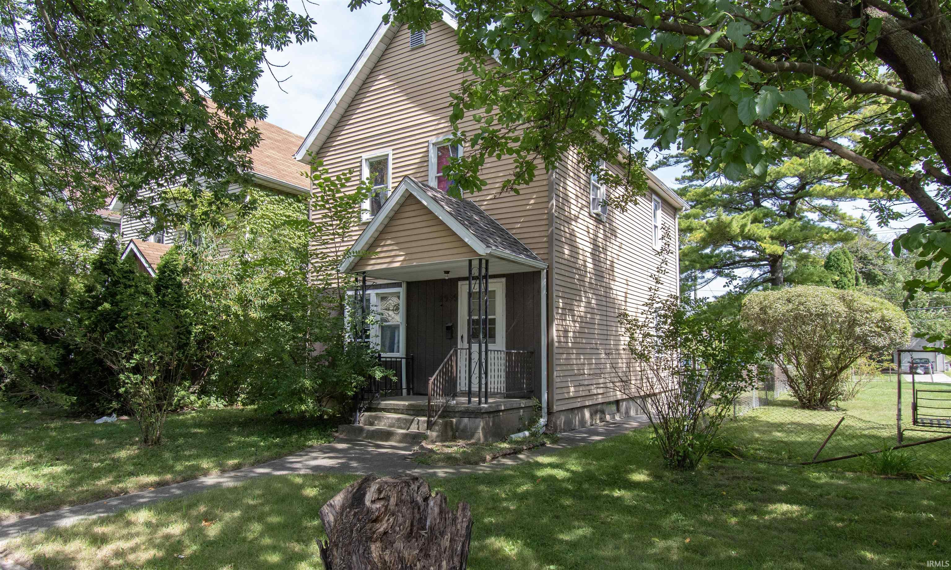 Photo 3 of Manufactured home for sale at 2535 Lafayette St, Fort Wayne, IN 46803 | MLS# 202638885 | Listing updated on 2026-09-19