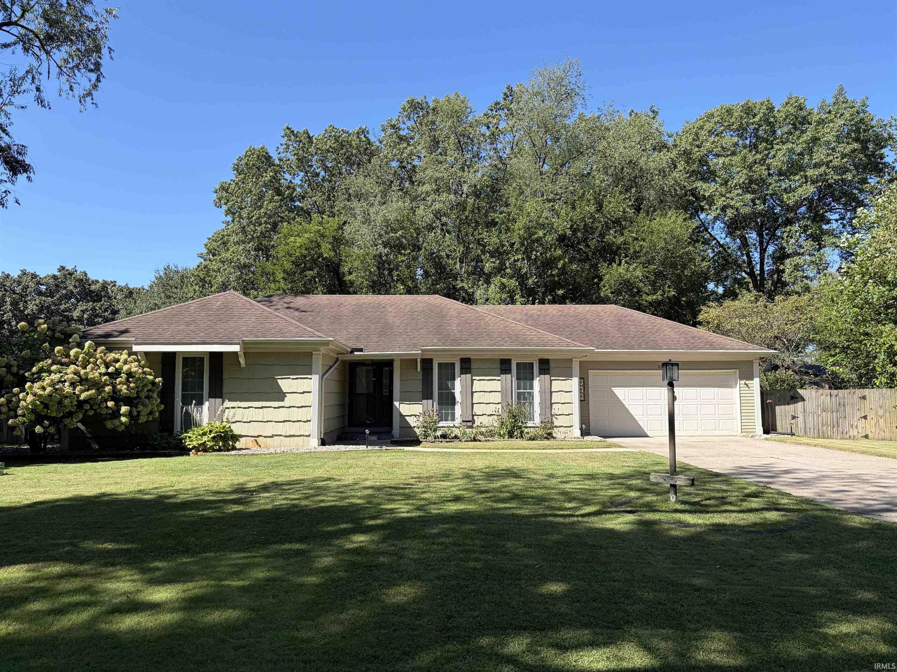 Photo 1 of Sale Pending at 53195 Ne Haddington Dr, South Bend, IN 46635 | MLS# 202638904 | Listing updated on 2026-09-25
