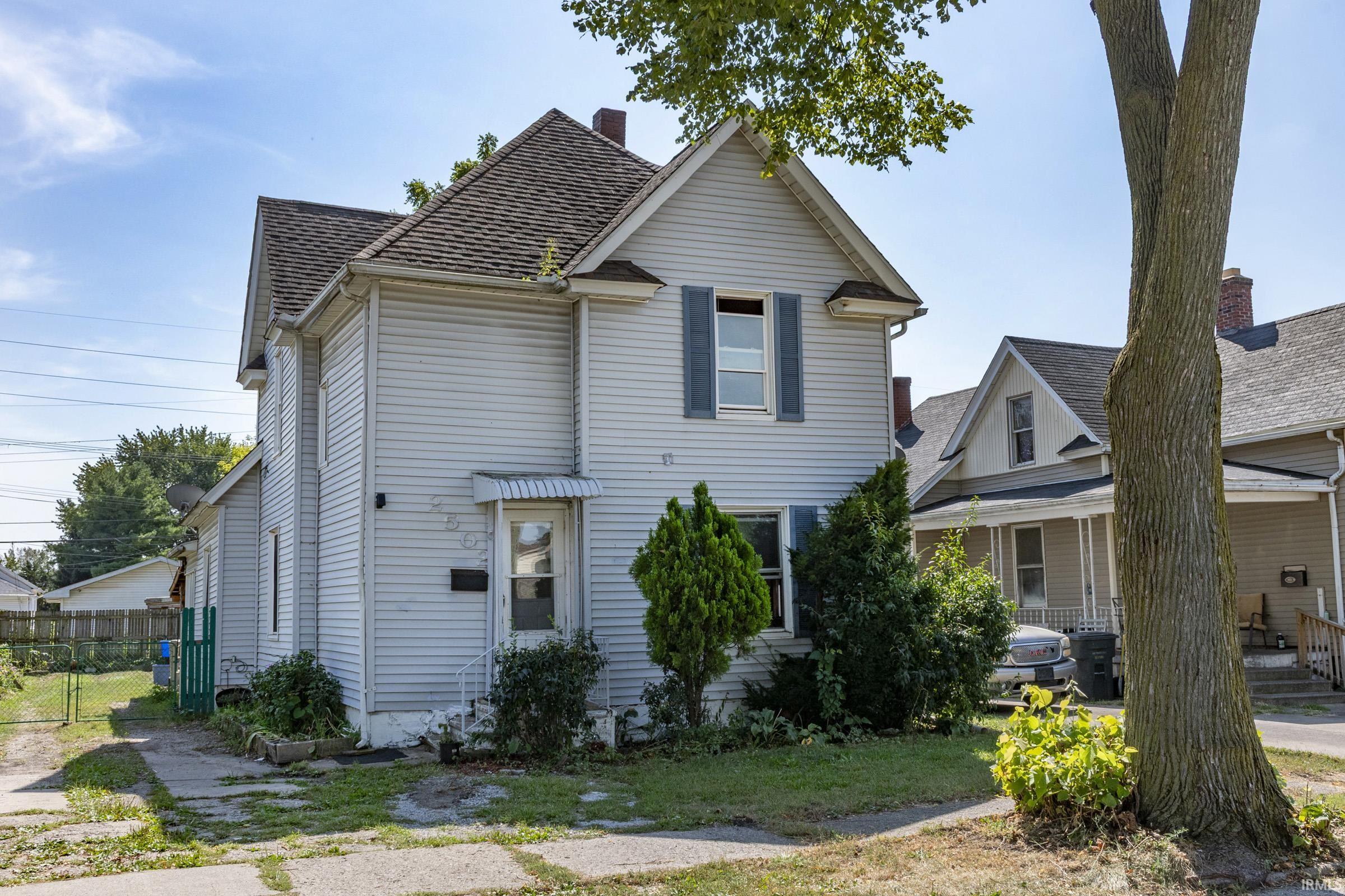Manufactured home for sale at 2502 Poland St, South Bend, IN 46619 | MLS# 202638915