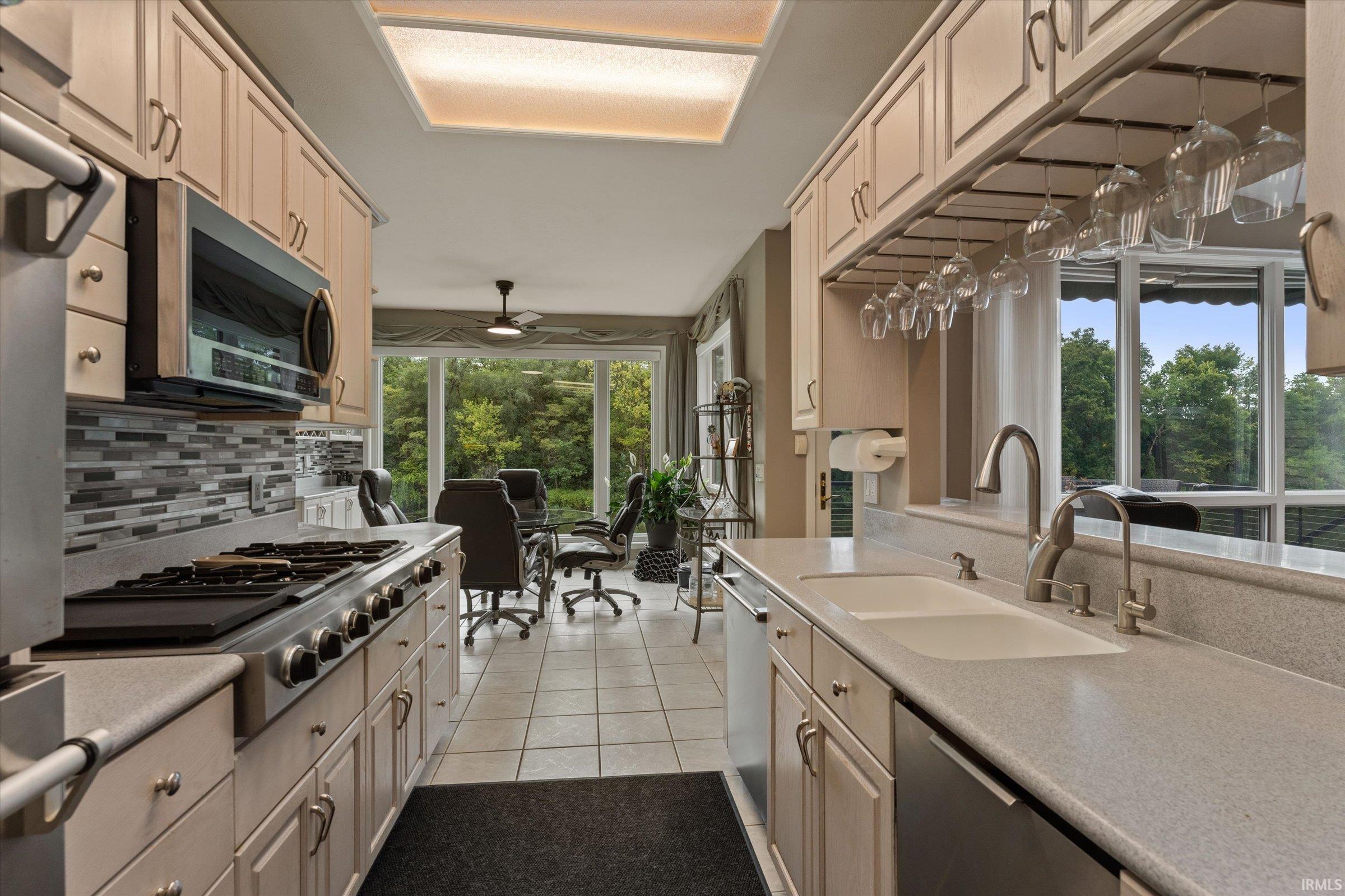 Photo 2 of Condo for sale at 709 Bittersweet Cvs Dr, Mishawaka, IN 46544 | MLS# 202638947 | Listing updated on 2026-09-19