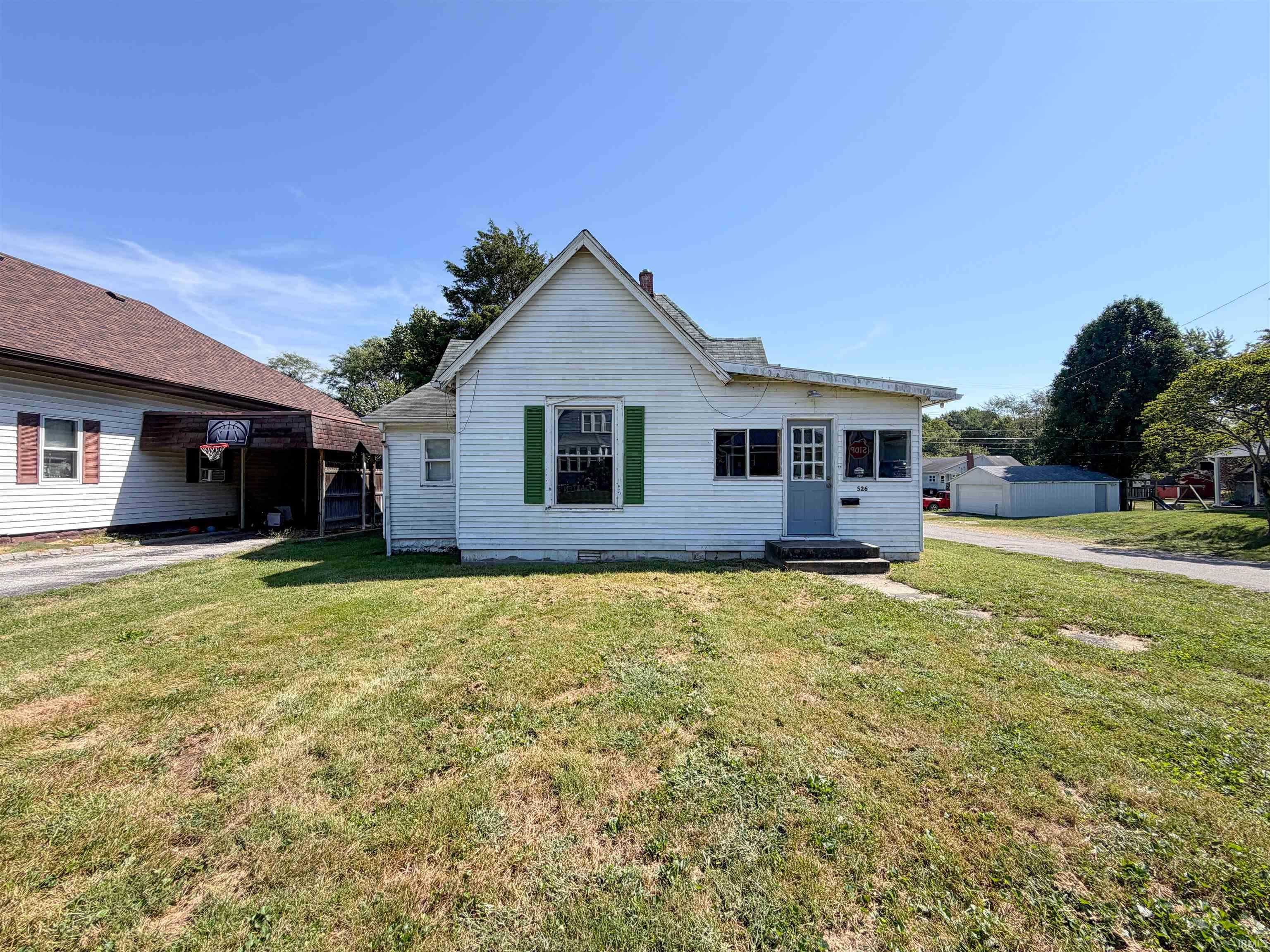 Manufactured home for sale at 526 S Meridian St, Jasonville, IN 47438 | MLS# 202638950