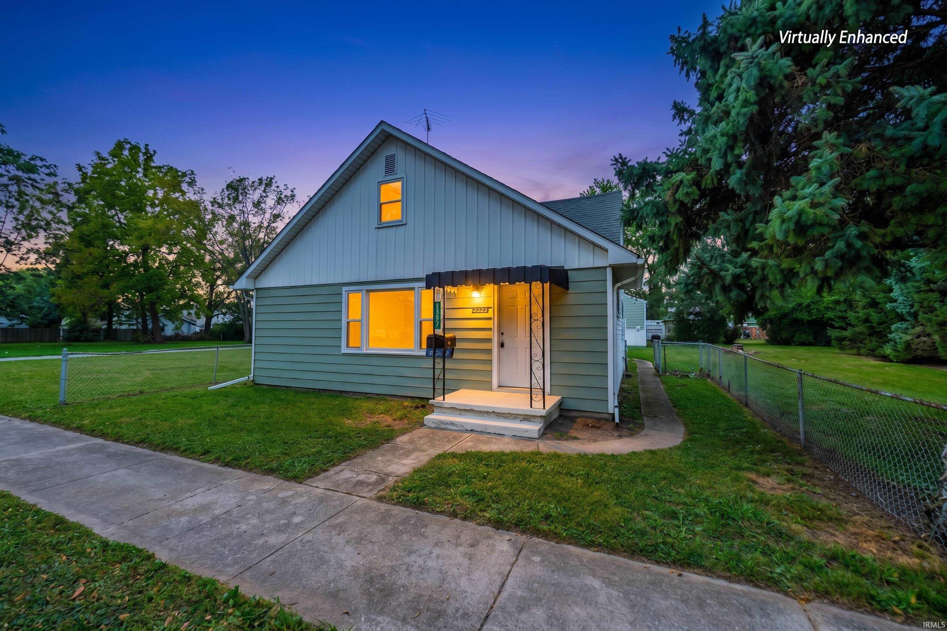 Manufactured home for sale at 2327 S Jefferson St, Muncie, IN 47302 | MLS# 202638959