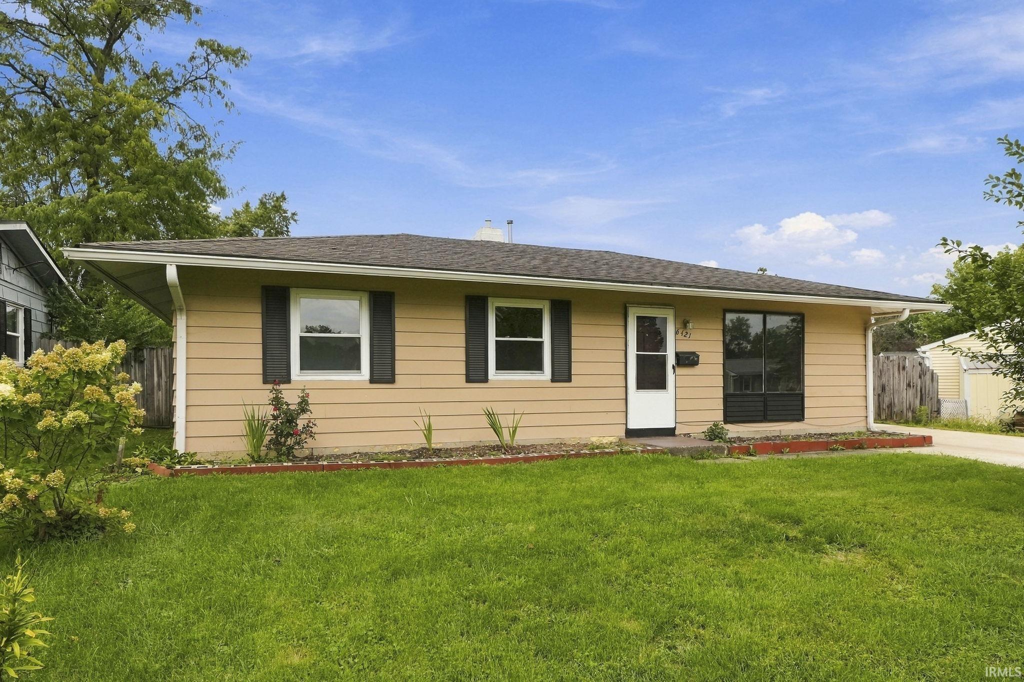 Photo 1 of Sale Pending at 6421 Baytree Dr, Fort Wayne, IN 46825 | MLS# 202638970 | Listing updated on 2026-09-21