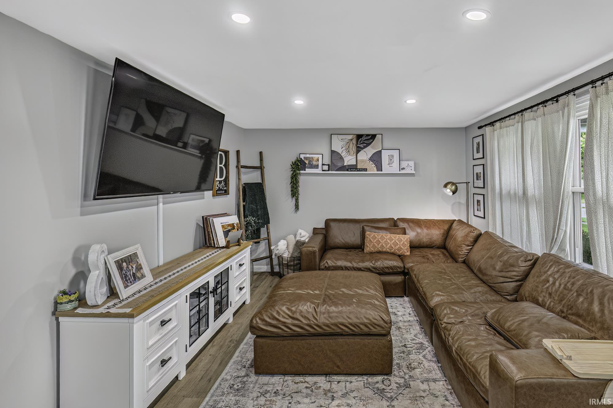 Photo 2 of Sale Pending at 71 Westgate St, Bluffton, IN 46714 | MLS# 202638989 | Listing updated on 2026-09-25