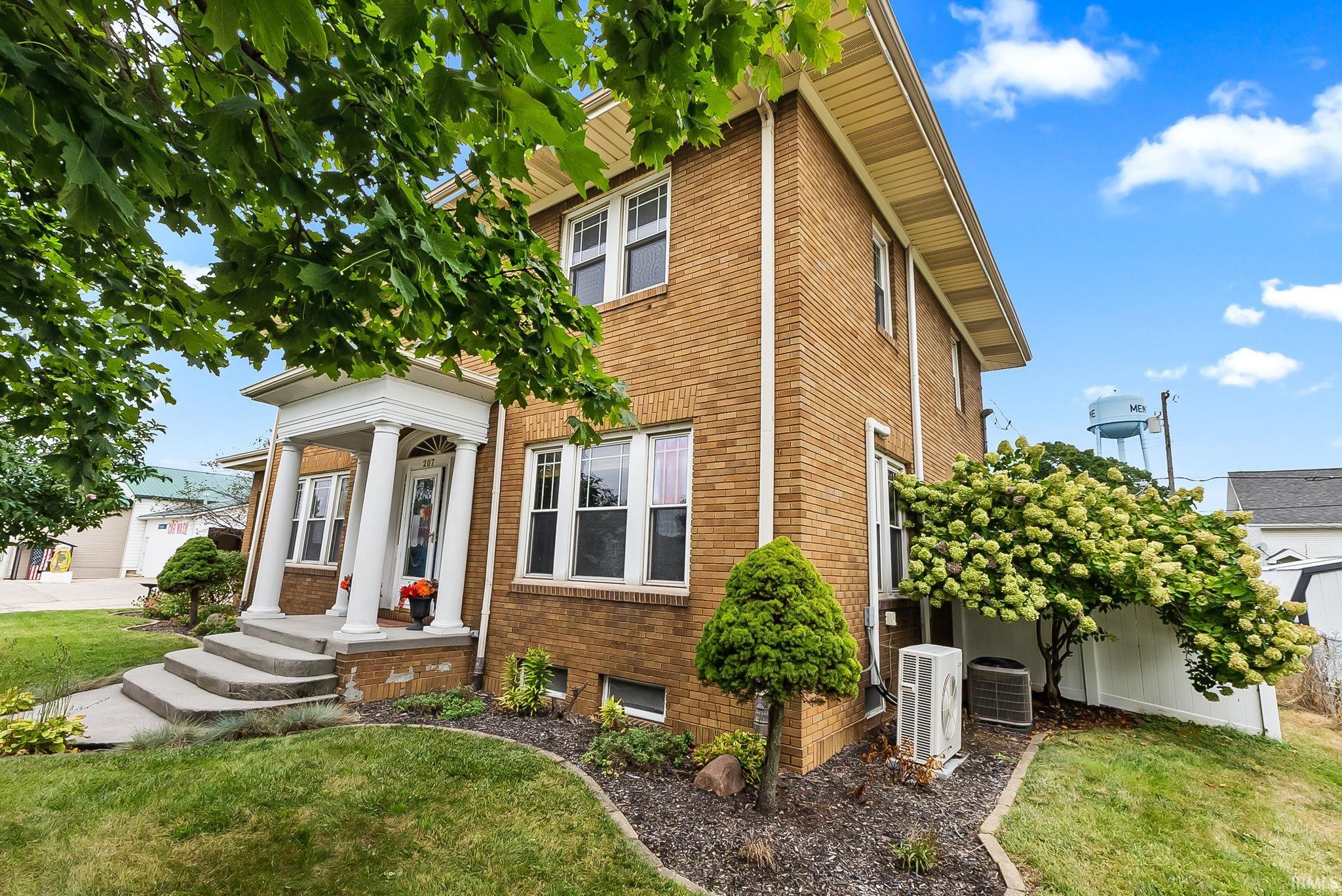 Photo 3 of Sale Pending at 207 E Main St, Mentone, IN 46539 | MLS# 202638995 | Listing updated on 2026-09-25