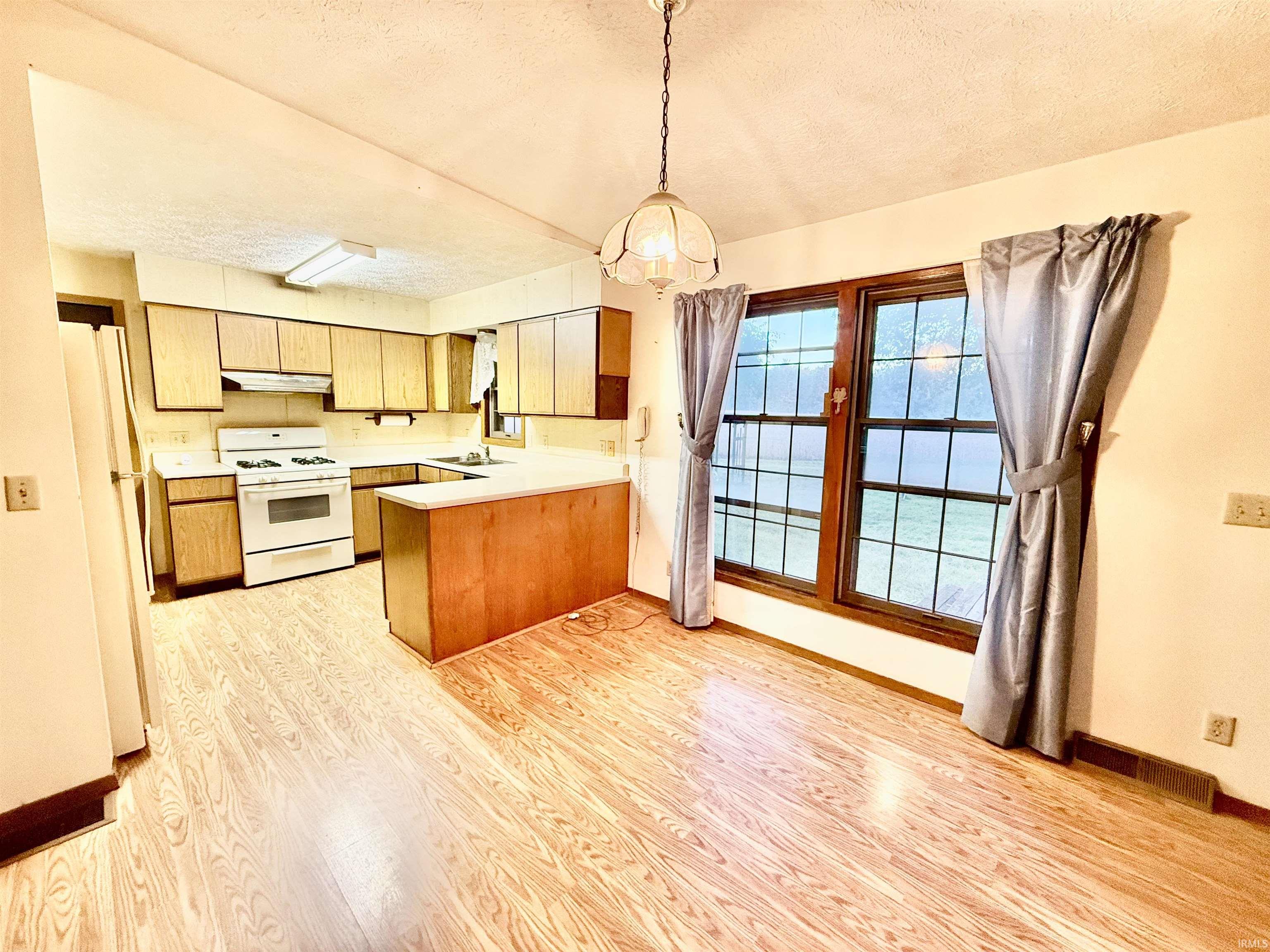 Photo 3 of Manufactured home for sale at 4920 S 350 West, North Judson, IN 46366 | MLS# 202638999 | Listing updated on 2026-10-03