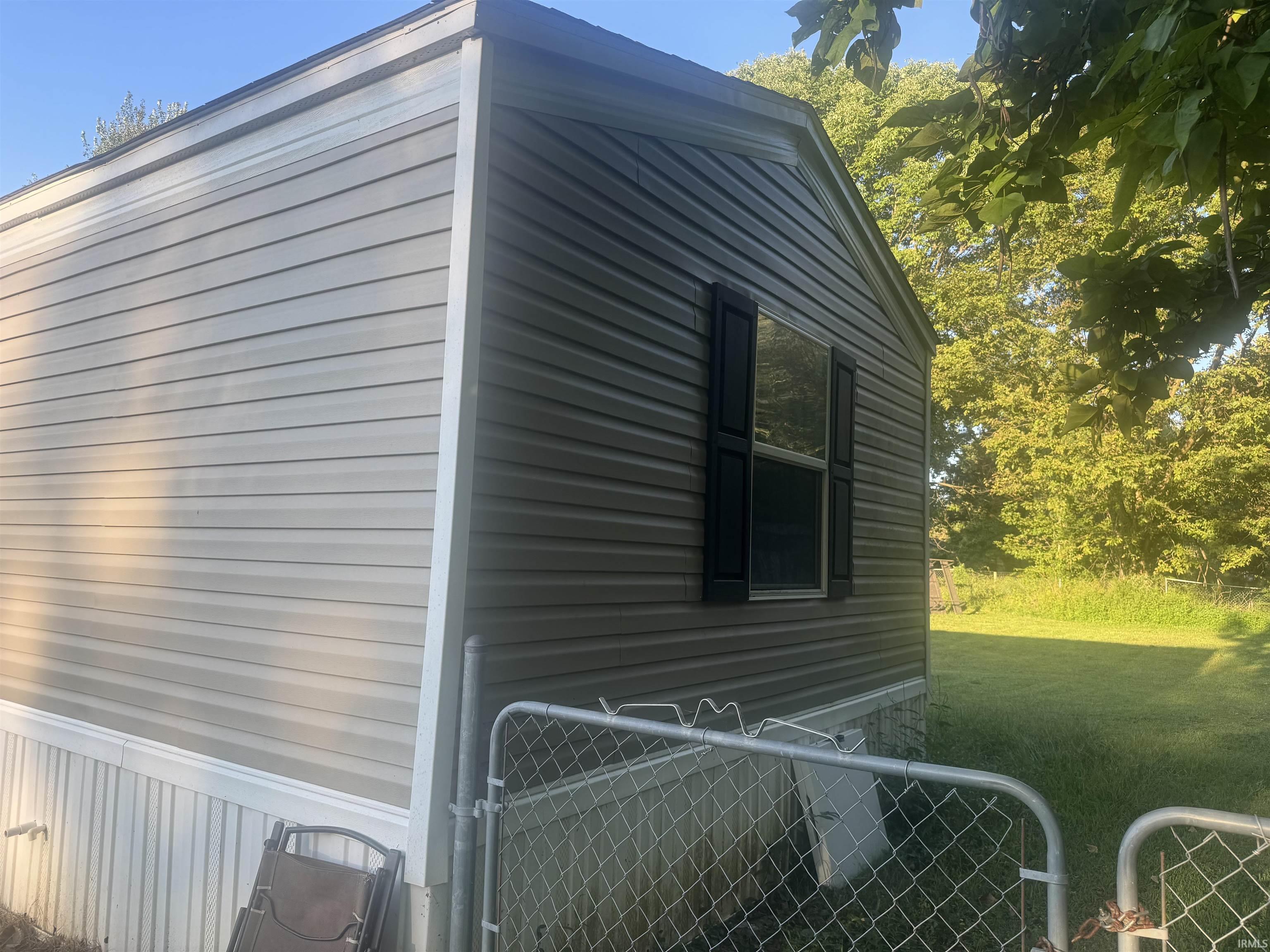 Photo 3 of Sale Pending at 76 E Grissom Ave, Rockport, IN 47635 | MLS# 202639022 | Listing updated on 2026-09-21
