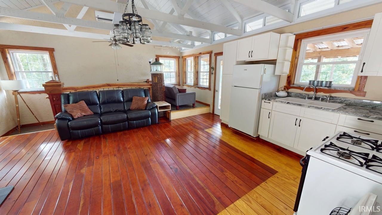 Photo 3 of Manufactured home for sale at 0 Leo Ln, Winslow, IN 47598 | MLS# 202639025 | Listing updated on 2026-09-23