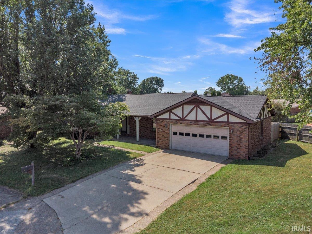 Photo 1 of Manufactured home for sale at 8215 Kingswood Ct, Evansville, IN 47715 | MLS# 202639074 | Listing updated on 2026-09-21