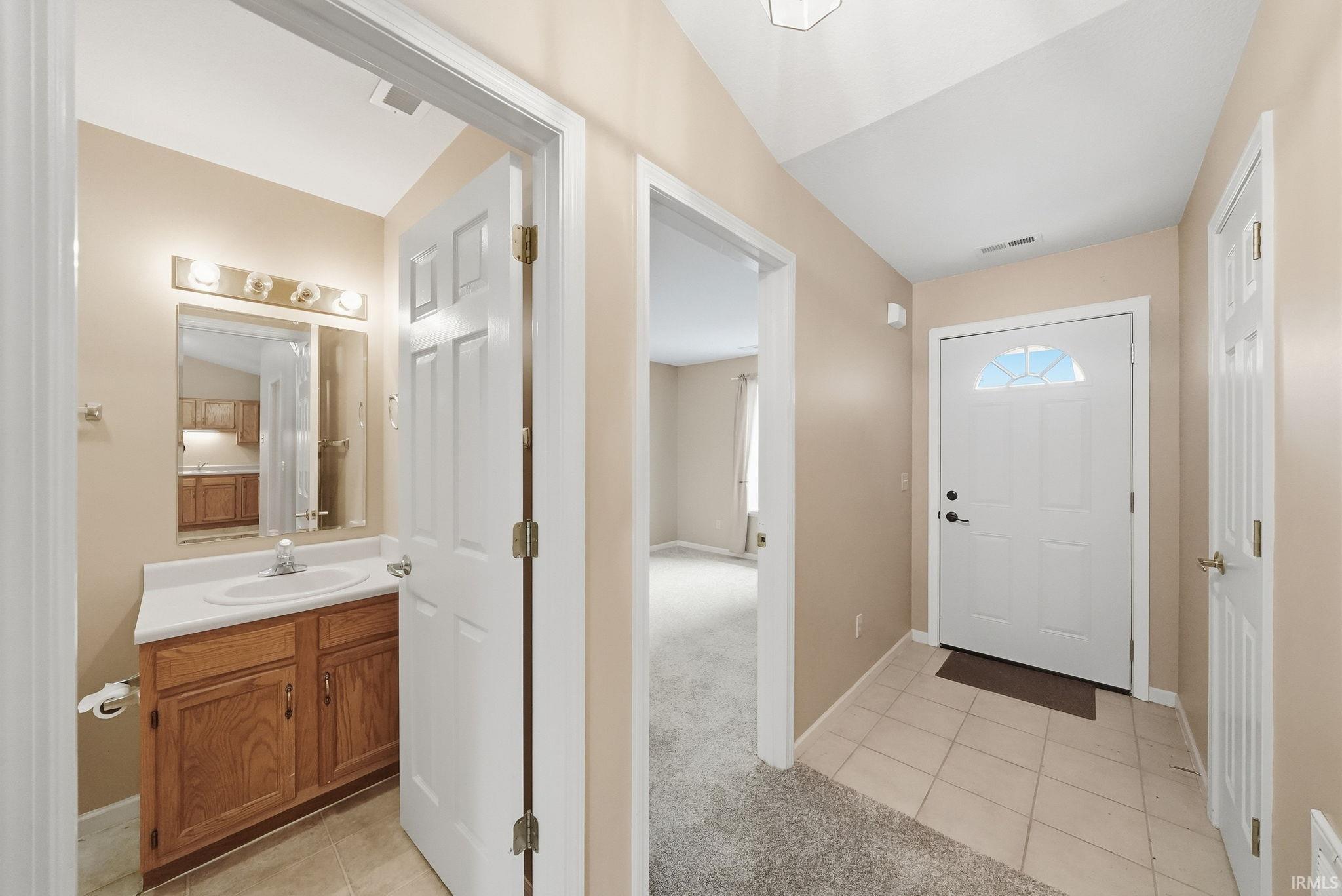 Photo 3 of Condo for sale at 7409 Sageport Pl, Fort Wayne, IN 46825 | MLS# 202639160 | Listing updated on 2026-09-22