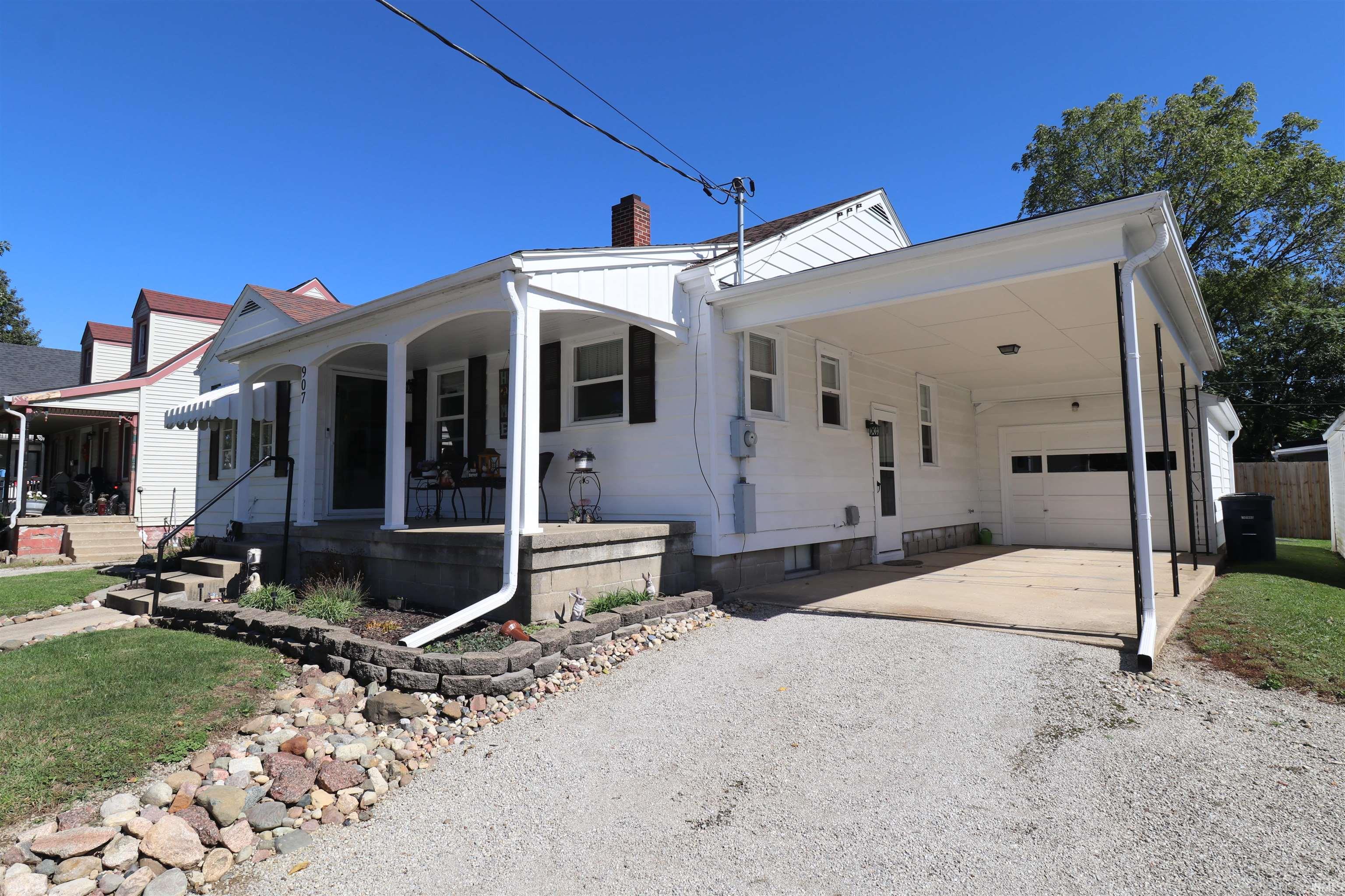 Photo 3 of Manufactured home for sale at 907 N Main St, Frankfort, IN 46041 | MLS# 202639165 | Listing updated on 2026-10-04