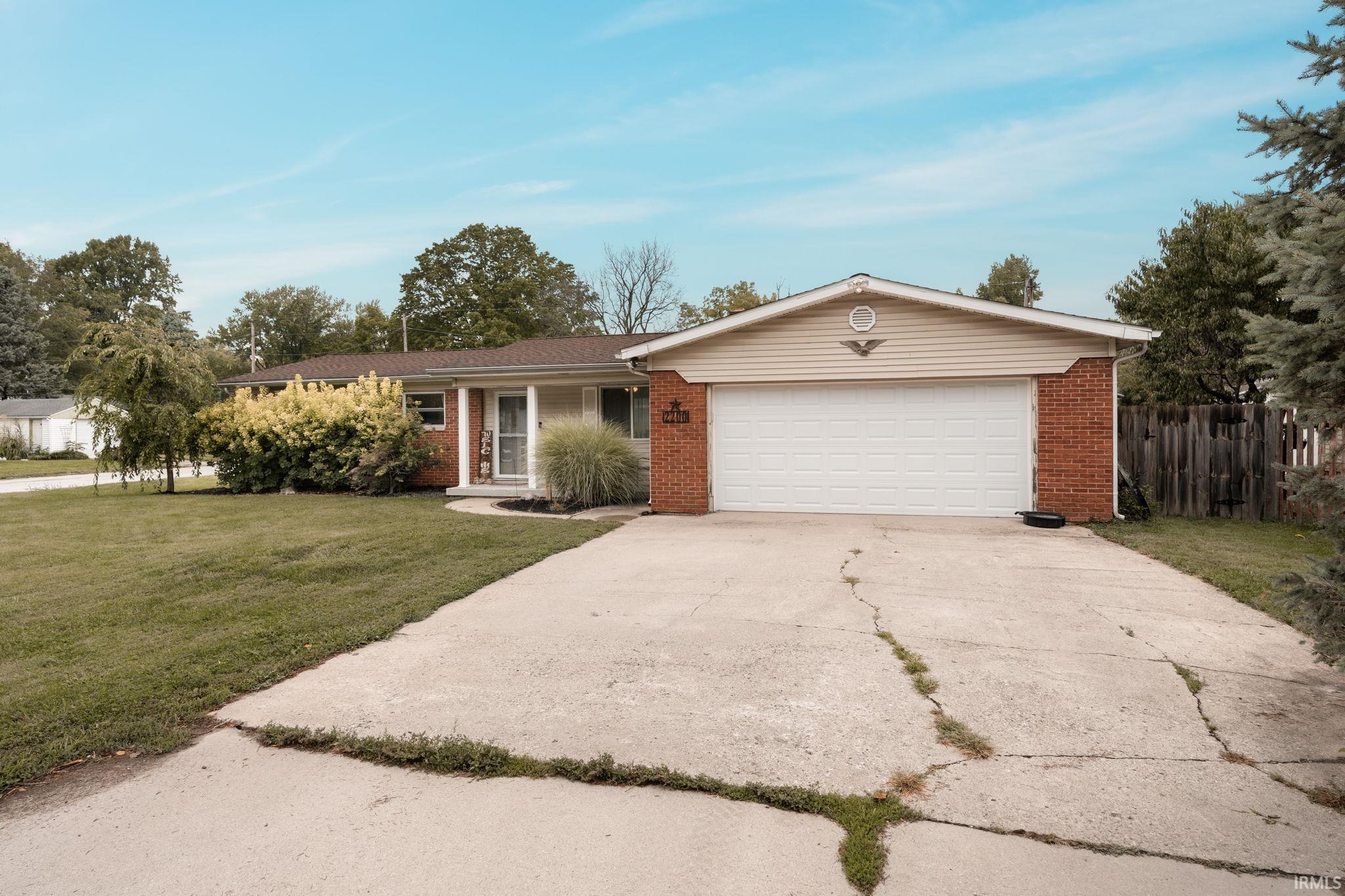 Photo 3 of Sale Pending at 2200 Vinton St, Lafayette, IN 47904 | MLS# 202639186 | Listing updated on 2026-09-25