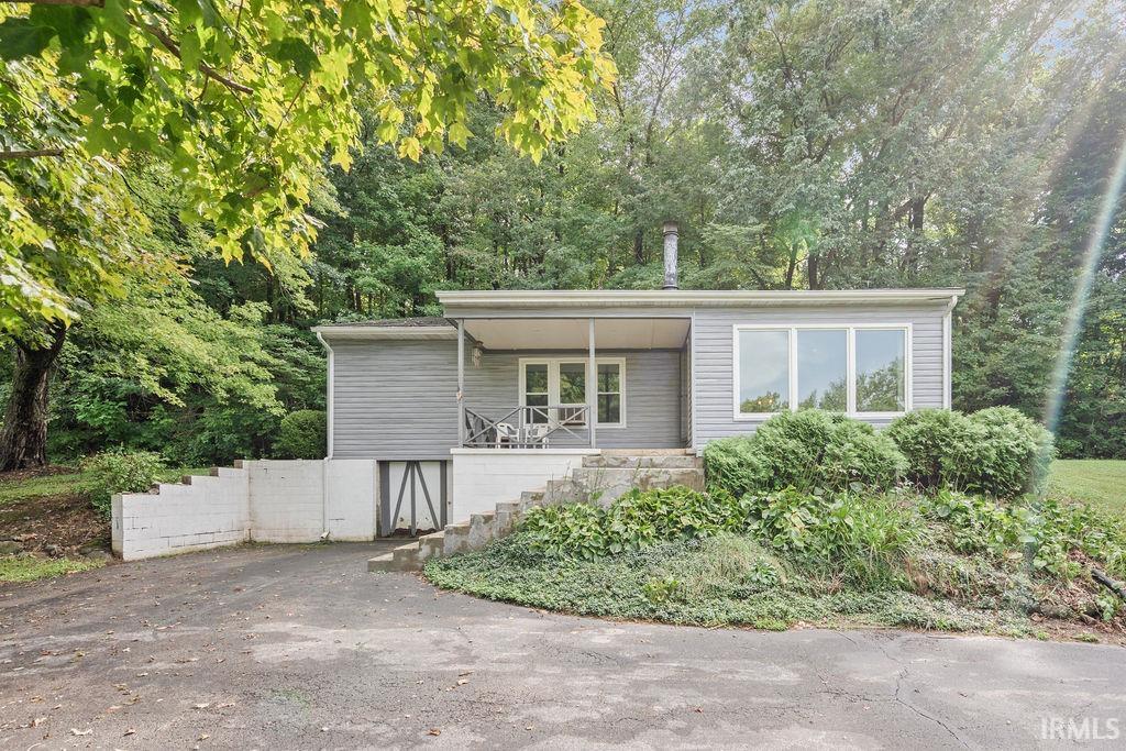 Photo 1 of Sale Pending at 809 W Riverside Dr, Peru, IN 46970 | MLS# 202639190 | Listing updated on 2026-09-26