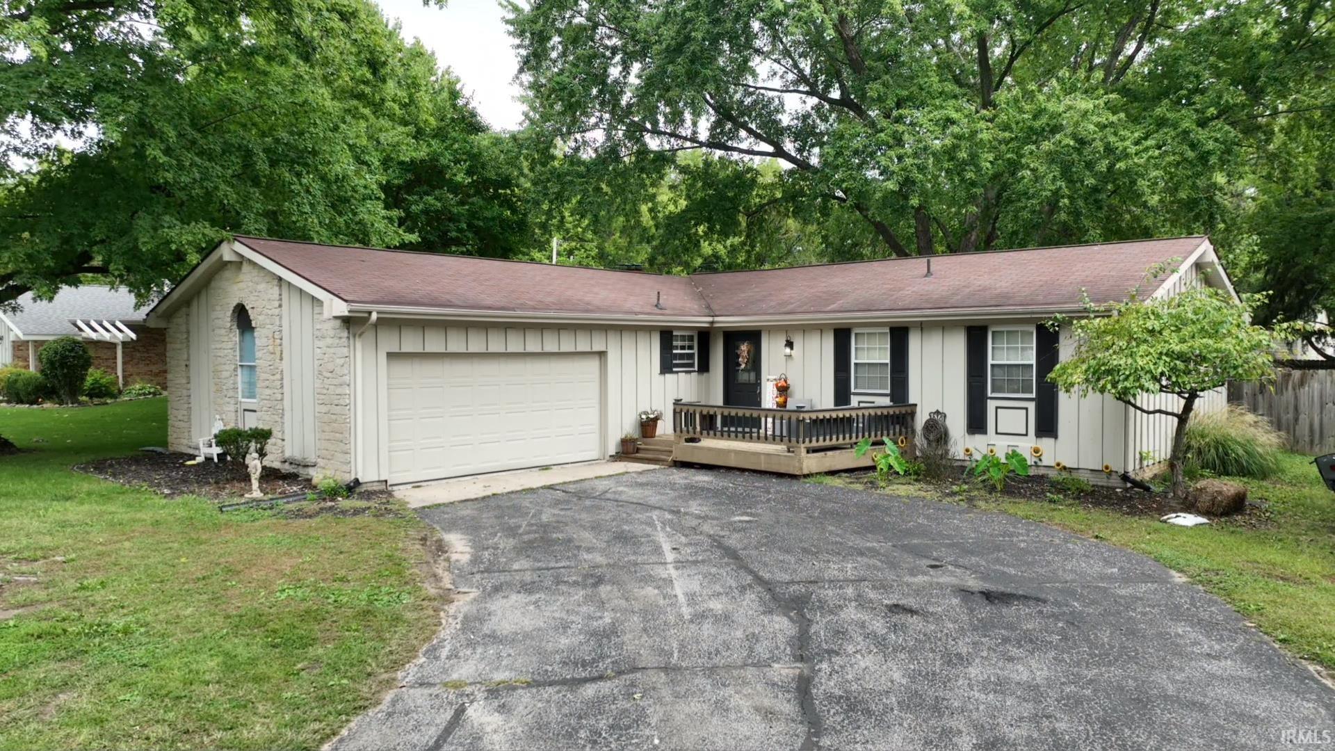Manufactured home for sale at 211 N Miller Manor Ct, Monticello, IN 47960 | MLS# 202639280
