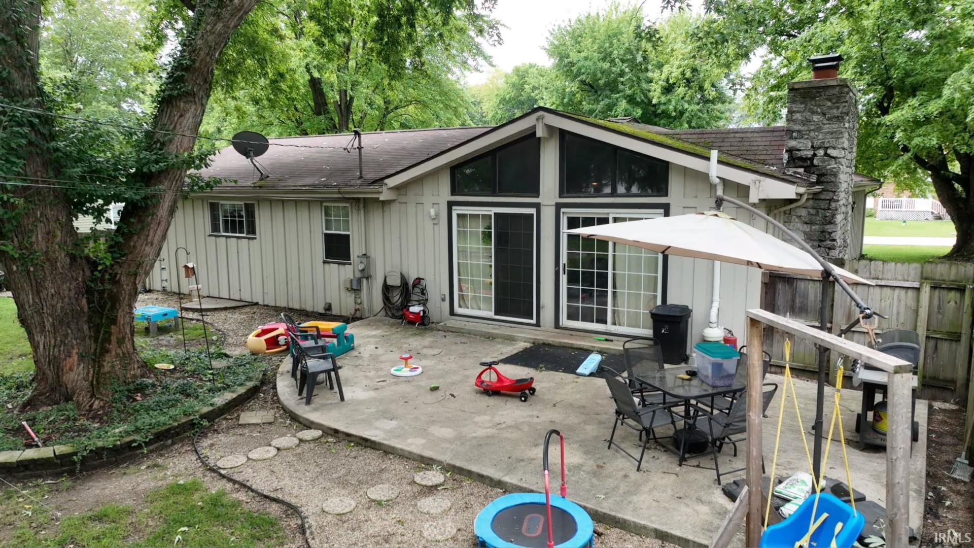 Photo 2 of Manufactured home for sale at 211 N Miller Manor Ct, Monticello, IN 47960 | MLS# 202639280 | Listing updated on 2026-09-22