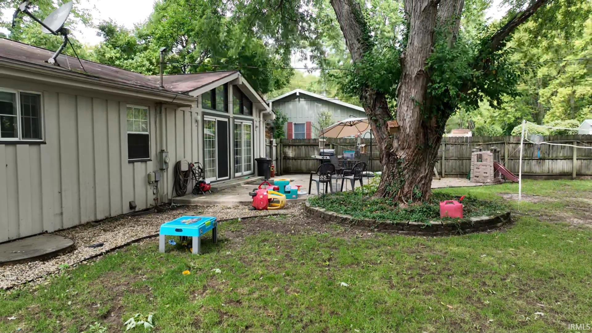 Photo 3 of Manufactured home for sale at 211 N Miller Manor Ct, Monticello, IN 47960 | MLS# 202639280 | Listing updated on 2026-09-22