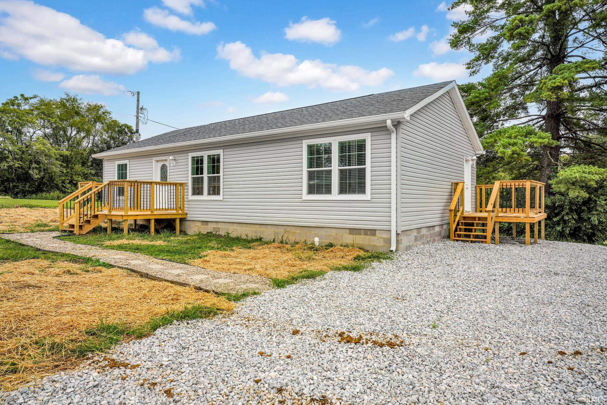Photo 3 of Manufactured home for sale at 307 N 2nd Street, Mitchell, IN 47446 | MLS# 202639287 | Listing updated on 2026-09-23