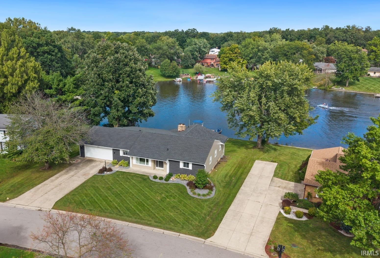 Photo 1 of Sale Pending at 5225 Chippewa Trl, Fort Wayne, IN 46804 | MLS# 202639311 | Listing updated on 2026-09-27
