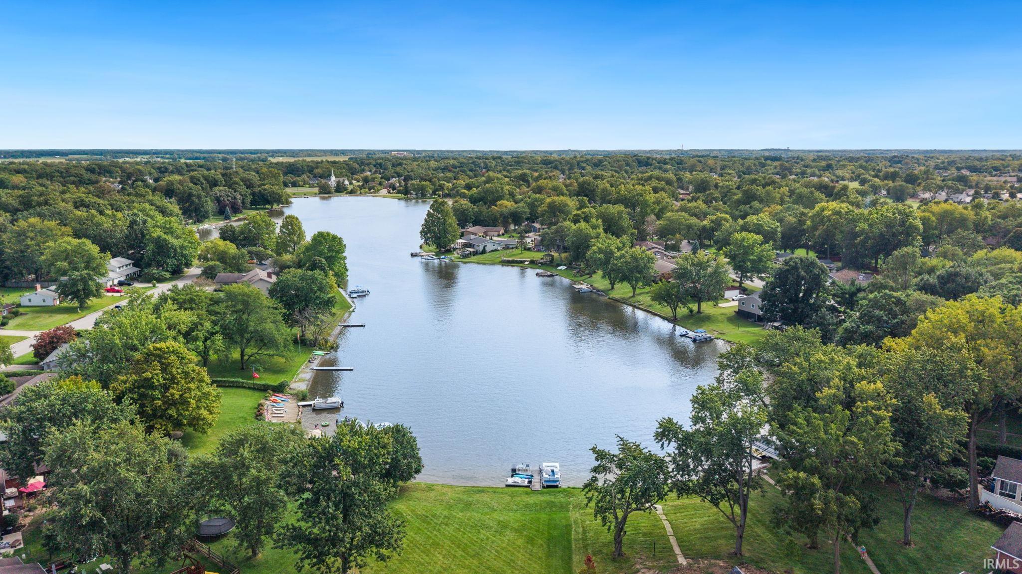 Photo 2 of Sale Pending at 5225 Chippewa Trl, Fort Wayne, IN 46804 | MLS# 202639311 | Listing updated on 2026-09-27