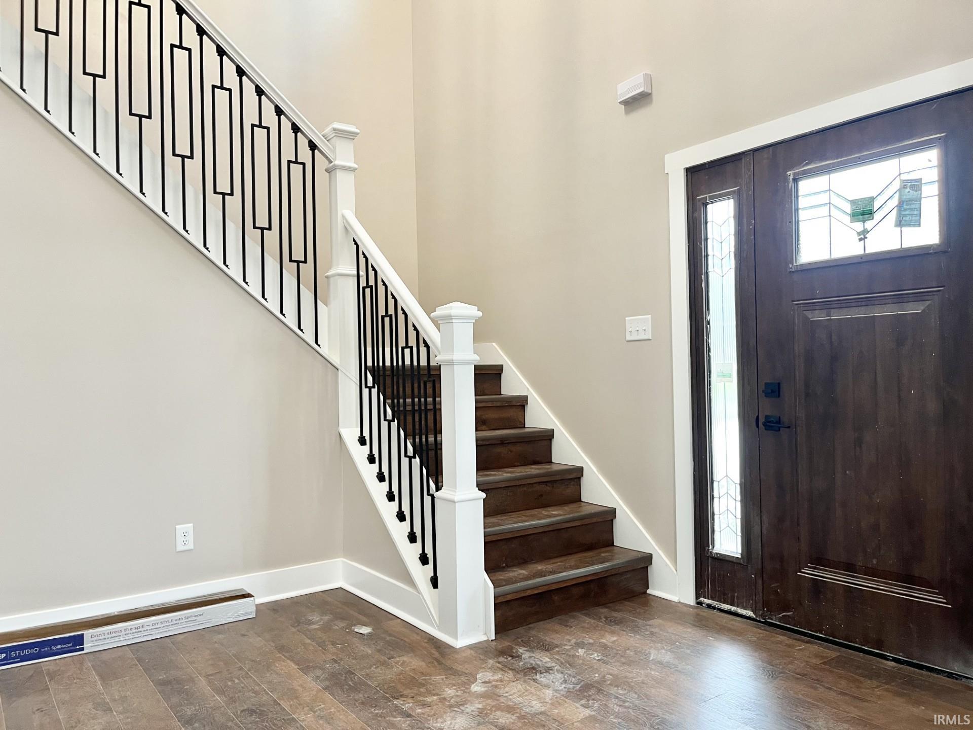 Photo 3 of Sale Pending at 1616 Seddlemeyer Ave, Fort Wayne, IN 46816 | MLS# 202639318 | Listing updated on 2026-09-23
