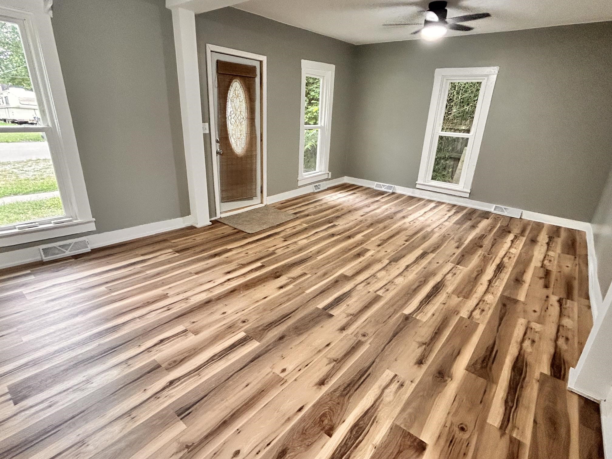 Photo 3 of Manufactured home for sale at 307 E Broad St, South Whitley, IN 46787 | MLS# 202639324 | Listing updated on 2026-09-23