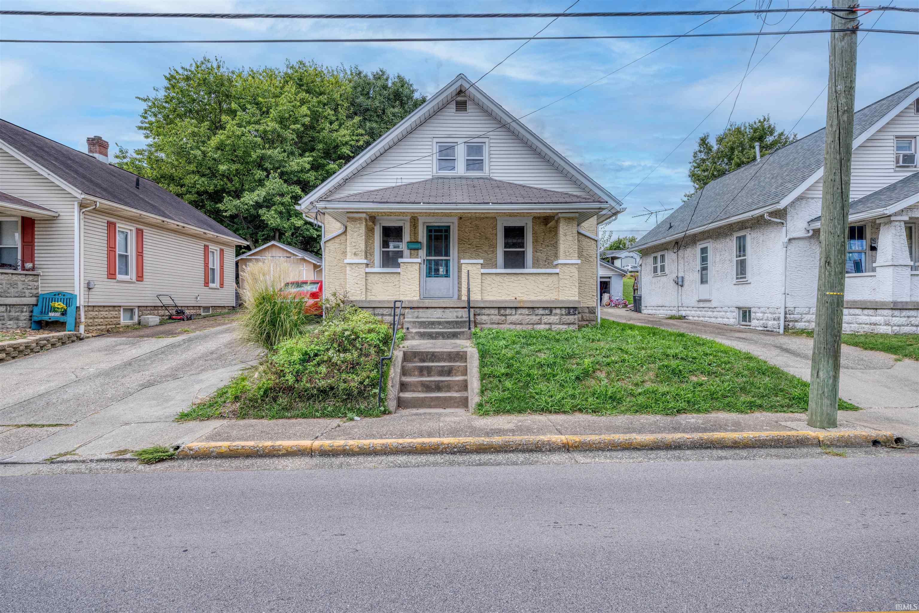 Photo 2 of Manufactured home for sale at 1511 Mill St, Jasper, IN 47546 | MLS# 202639325 | Listing updated on 2026-09-23