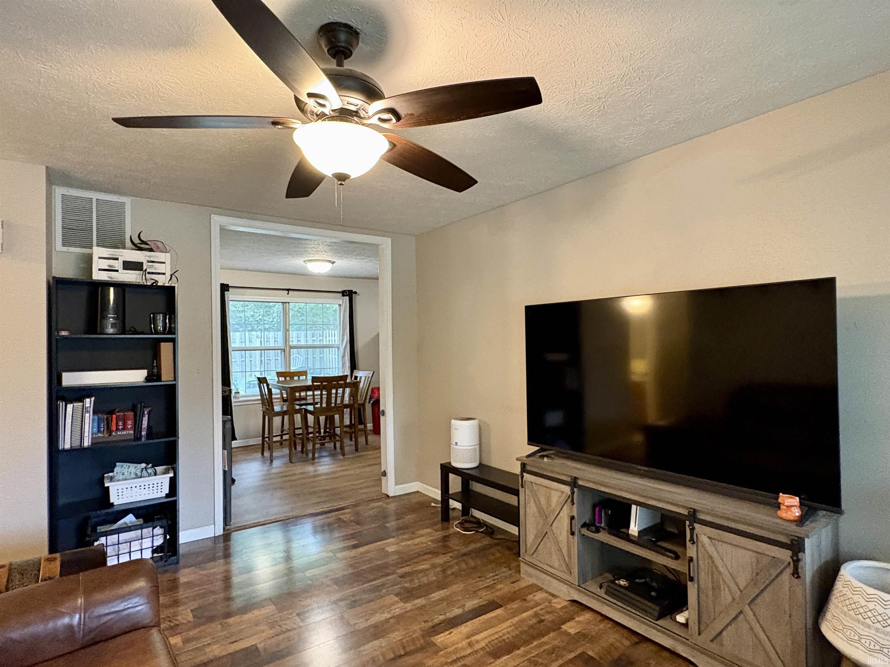 Photo 3 of Manufactured home for sale at 2207 Vancouver Dr, Lafayette, IN 47905 | MLS# 202639355 | Listing updated on 2026-09-23