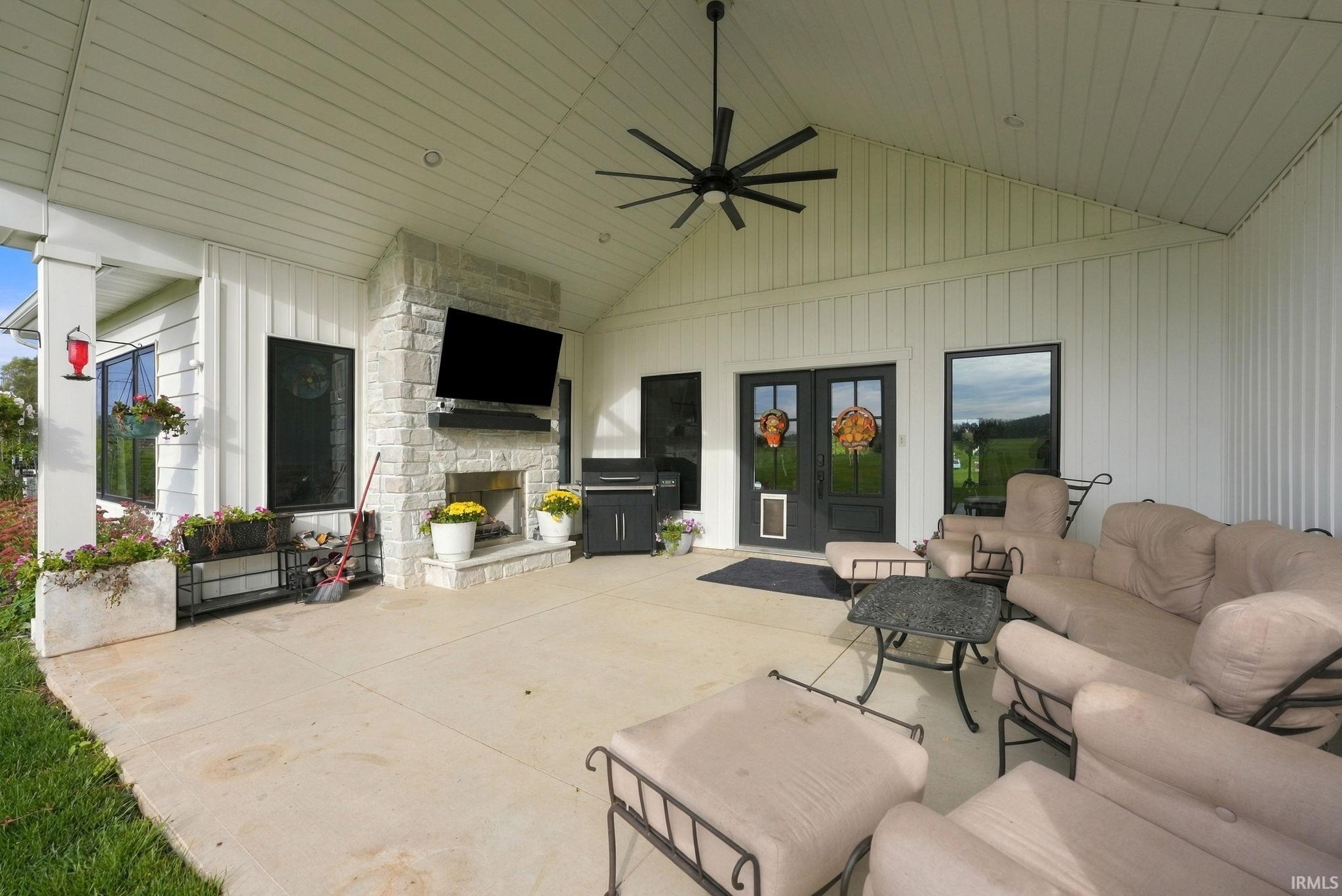 Photo 3 of Sale Pending at 1287 Stintson Dr, Huntington, IN 46750 | MLS# 202639363 | Listing updated on 2026-10-02