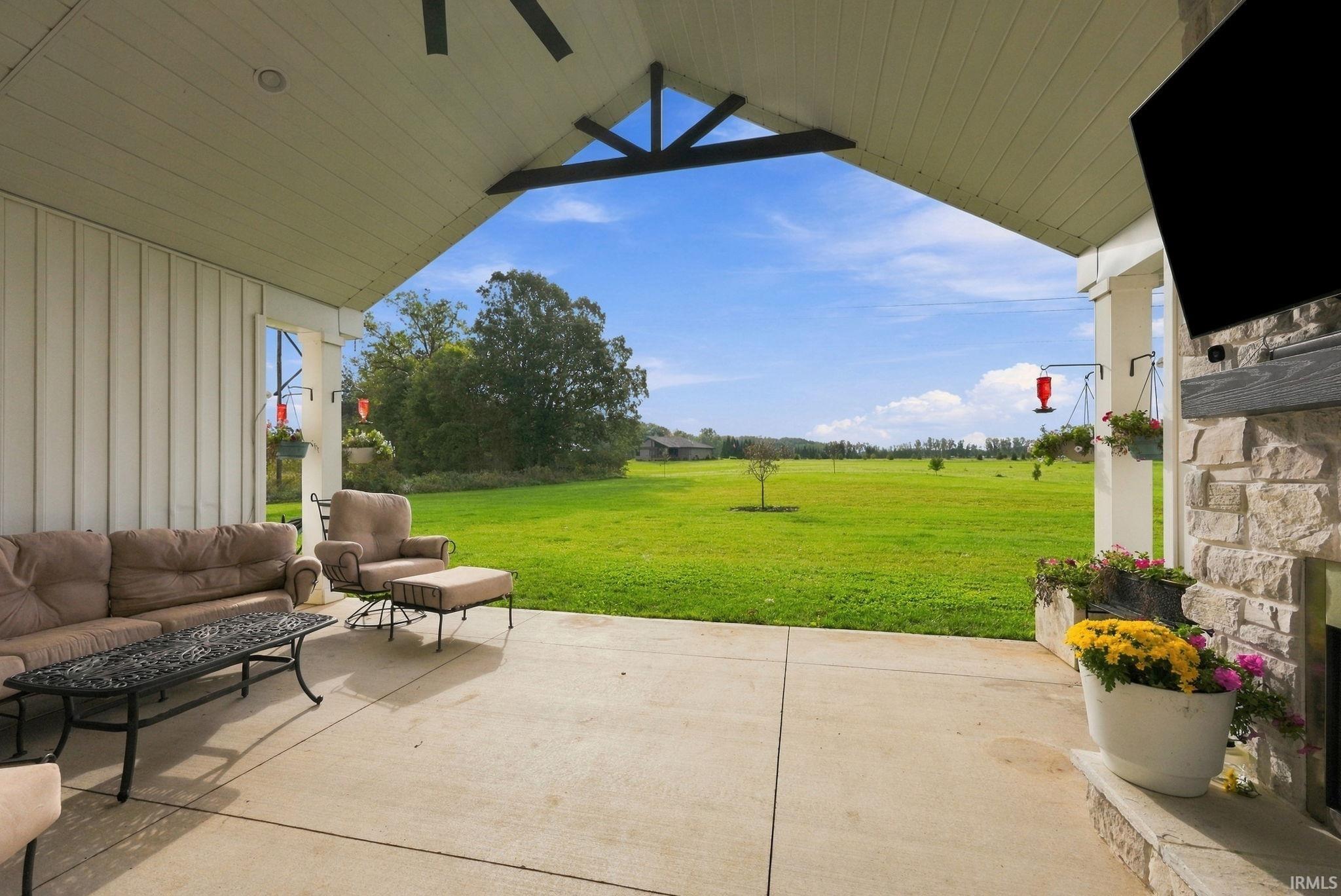 Photo 4 of Sale Pending at 1287 Stintson Dr, Huntington, IN 46750 | MLS# 202639363 | Listing updated on 2026-10-02