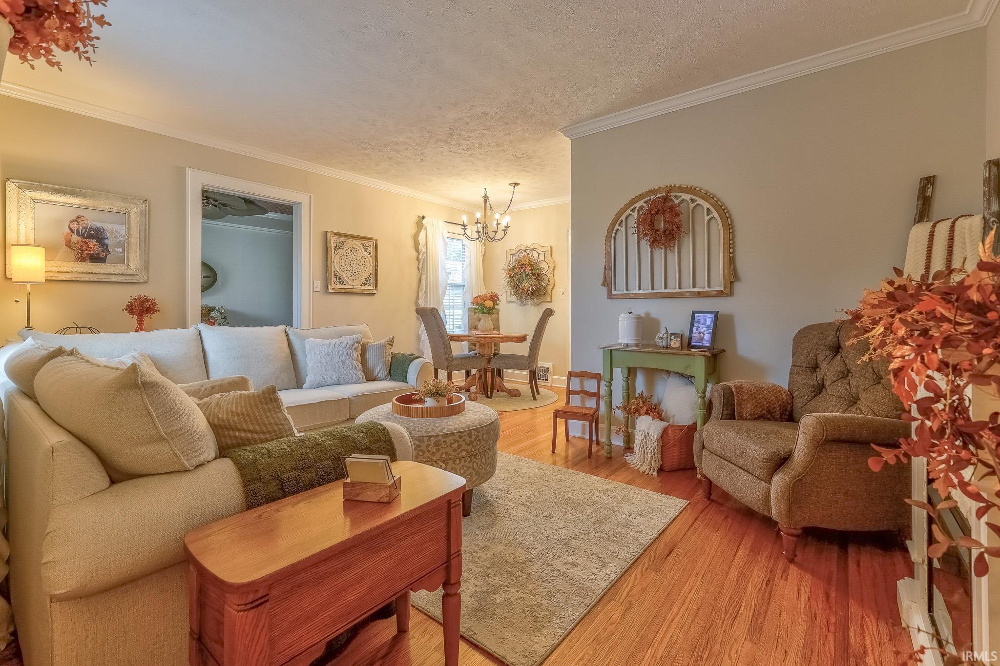 Photo 3 of Sale Pending at 205 S Fairlawn Ave, Evansville, IN 47714 | MLS# 202639377 | Listing updated on 2026-09-27