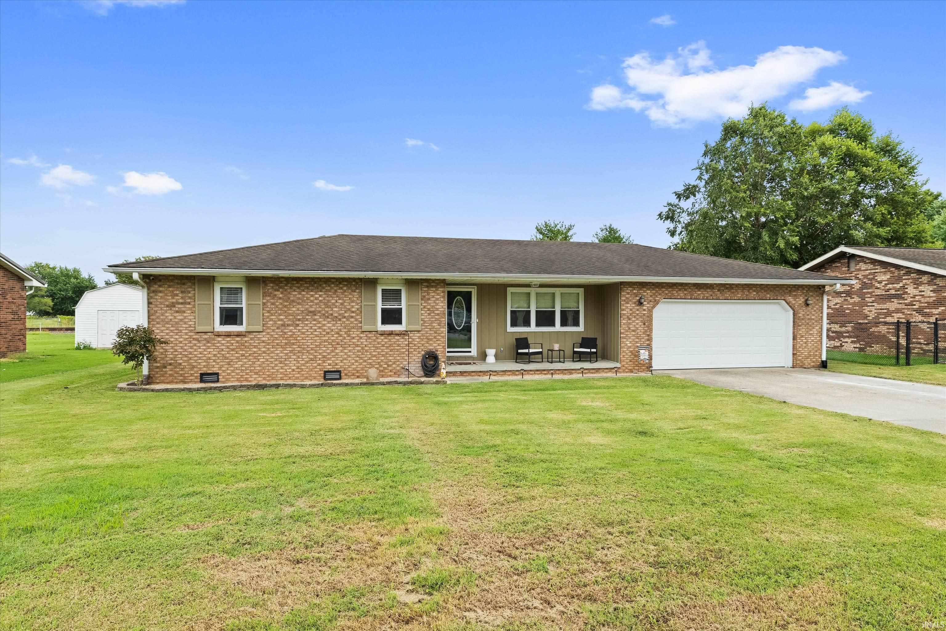 Photo 1 of Sale Pending at 906 S Robin St, Princeton, IN 47670 | MLS# 202639386 | Listing updated on 2026-09-28