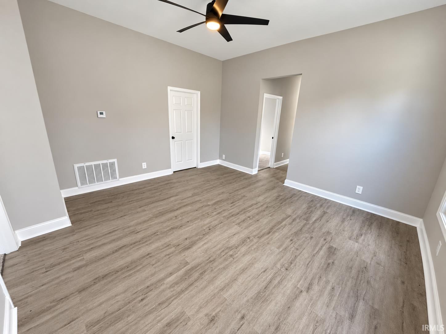 Photo 3 of Sale Pending at 1713 Ewing Ave, Evansville, IN 47712 | MLS# 202639433 | Listing updated on 2026-10-02