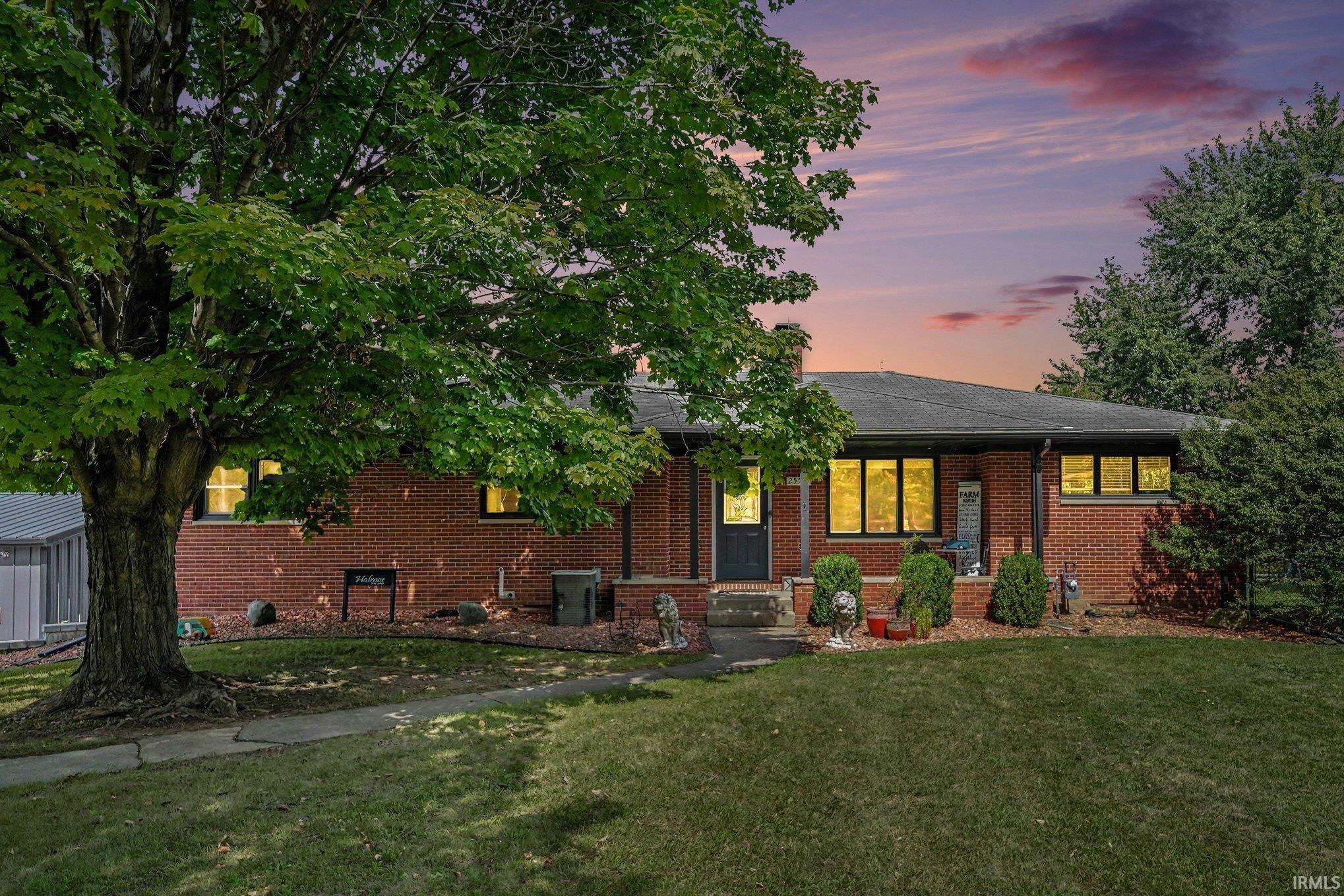Photo 2 of Sale Pending at 25517 County Rd 24, Elkhart, IN 46517 | MLS# 202639514 | Listing updated on 2026-09-29