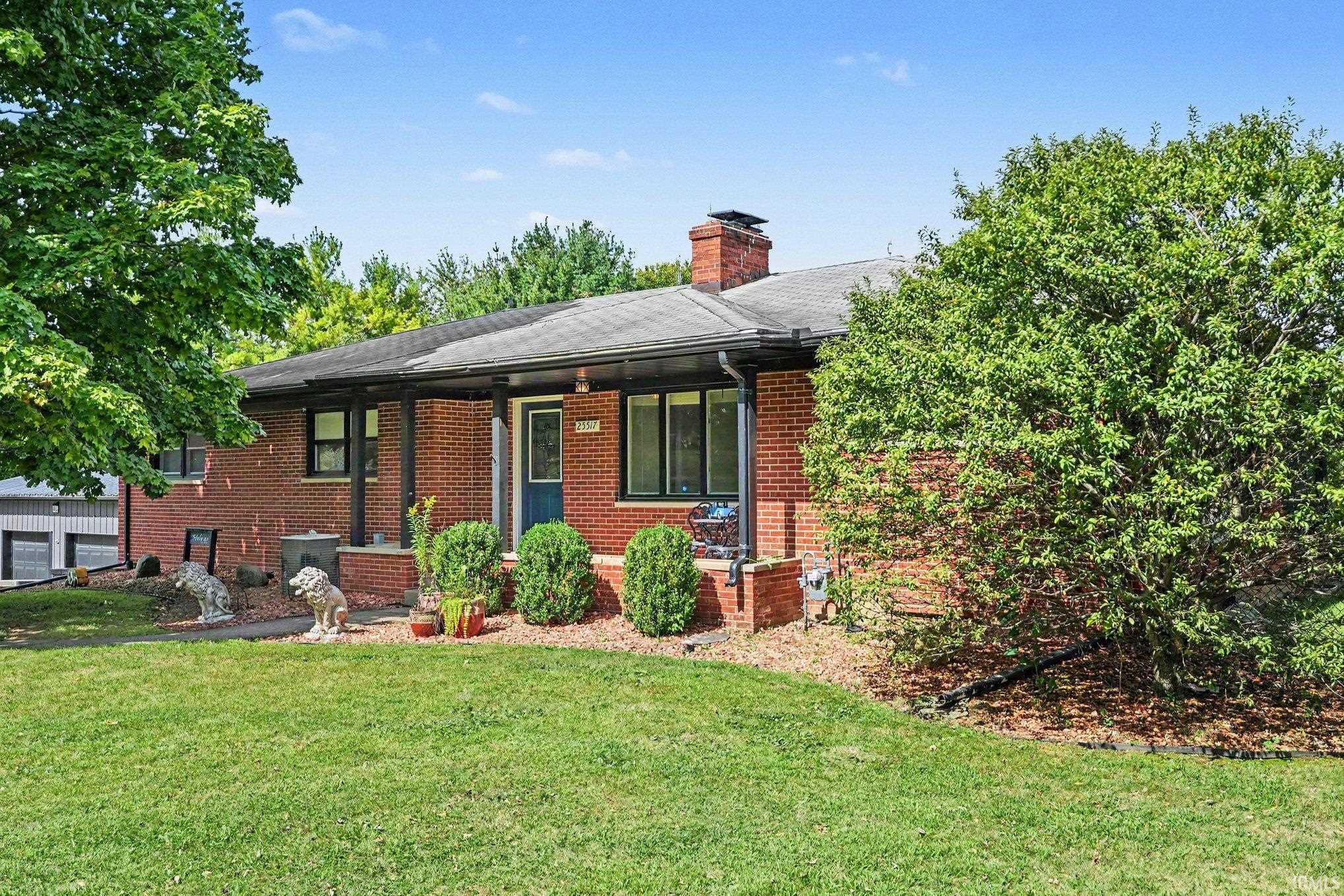 Photo 3 of Sale Pending at 25517 County Rd 24, Elkhart, IN 46517 | MLS# 202639514 | Listing updated on 2026-09-29