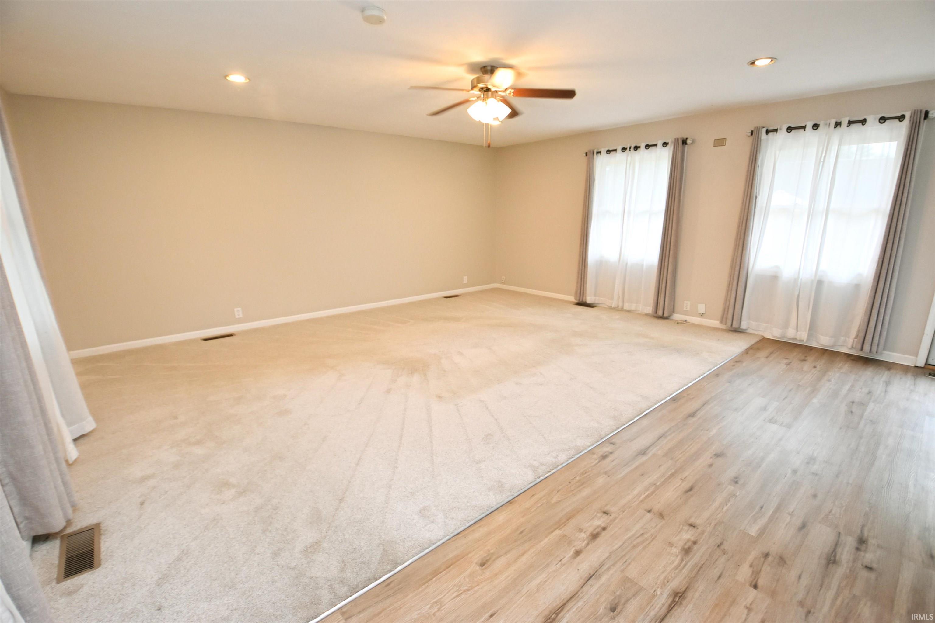 Photo 4 of Sale Pending at 1127 Ebeling Dr, South Bend, IN 46615 | MLS# 202639523 | Listing updated on 2026-09-26