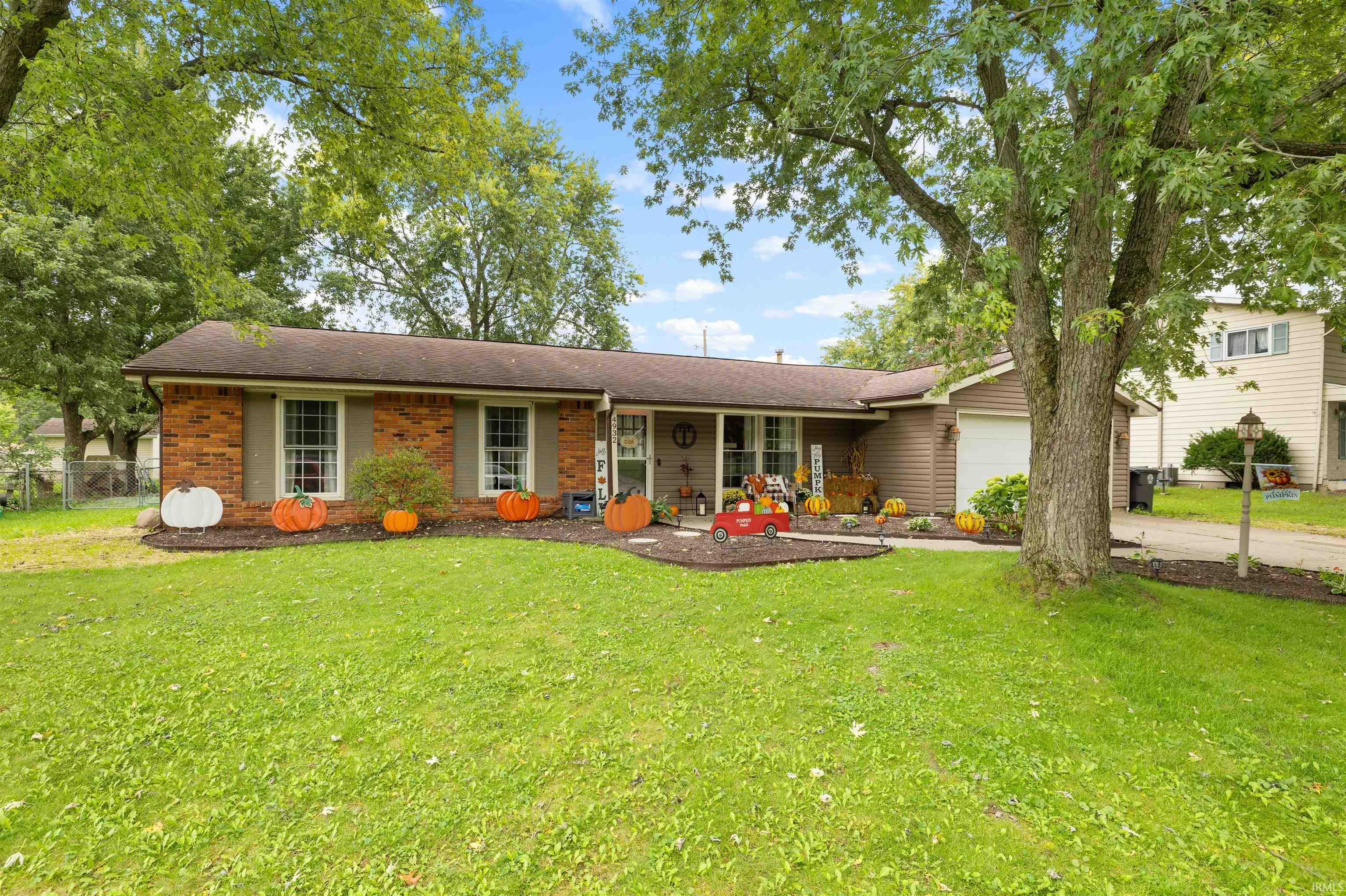 Photo 1 of Sale Pending at 4932 Starwood Dr, Fort Wayne, IN 46835 | MLS# 202639536 | Listing updated on 2026-09-28
