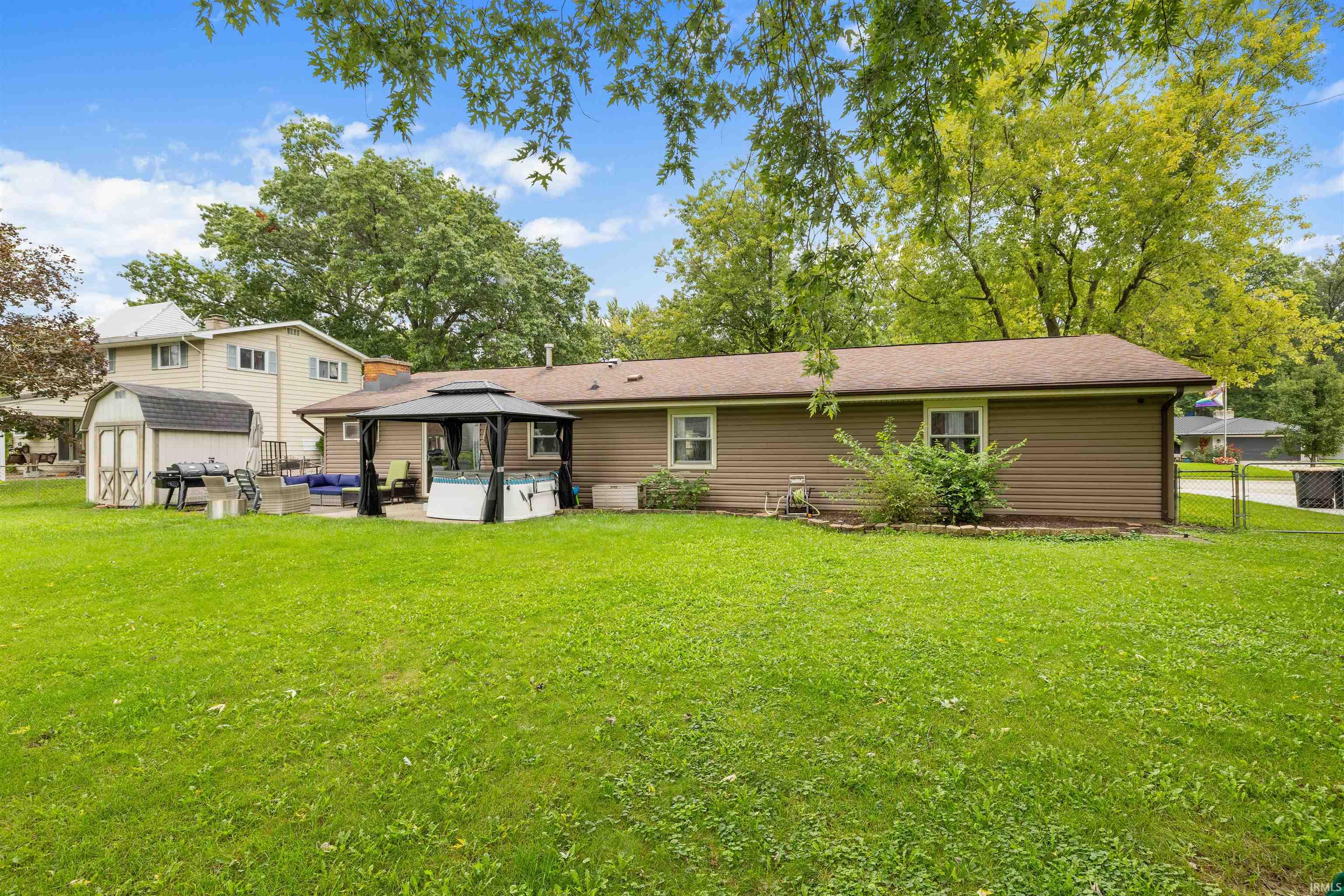 Photo 2 of Sale Pending at 4932 Starwood Dr, Fort Wayne, IN 46835 | MLS# 202639536 | Listing updated on 2026-09-28
