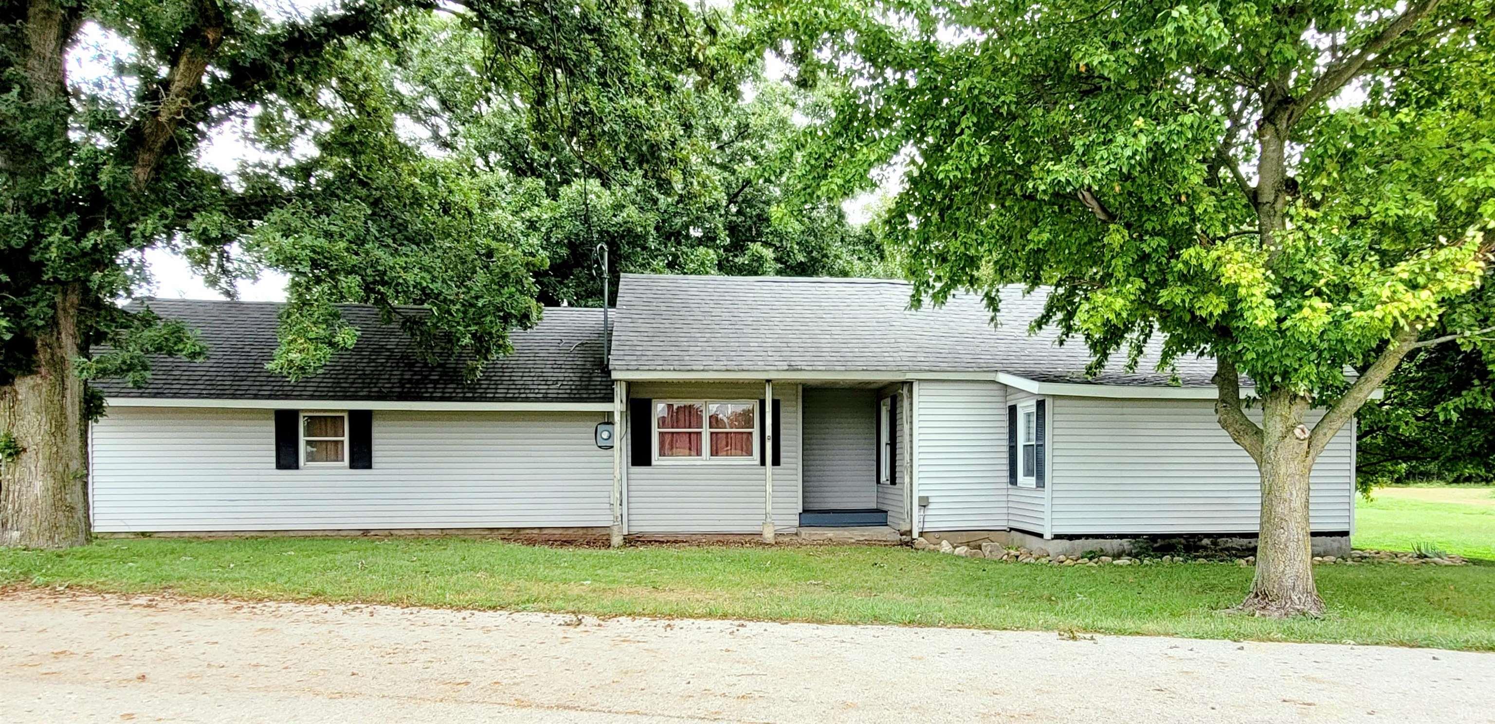 Photo 1 of Sale Pending at 1587 W South Rd, Delphi, IN 46923 | MLS# 202639782 | Listing updated on 2026-09-25