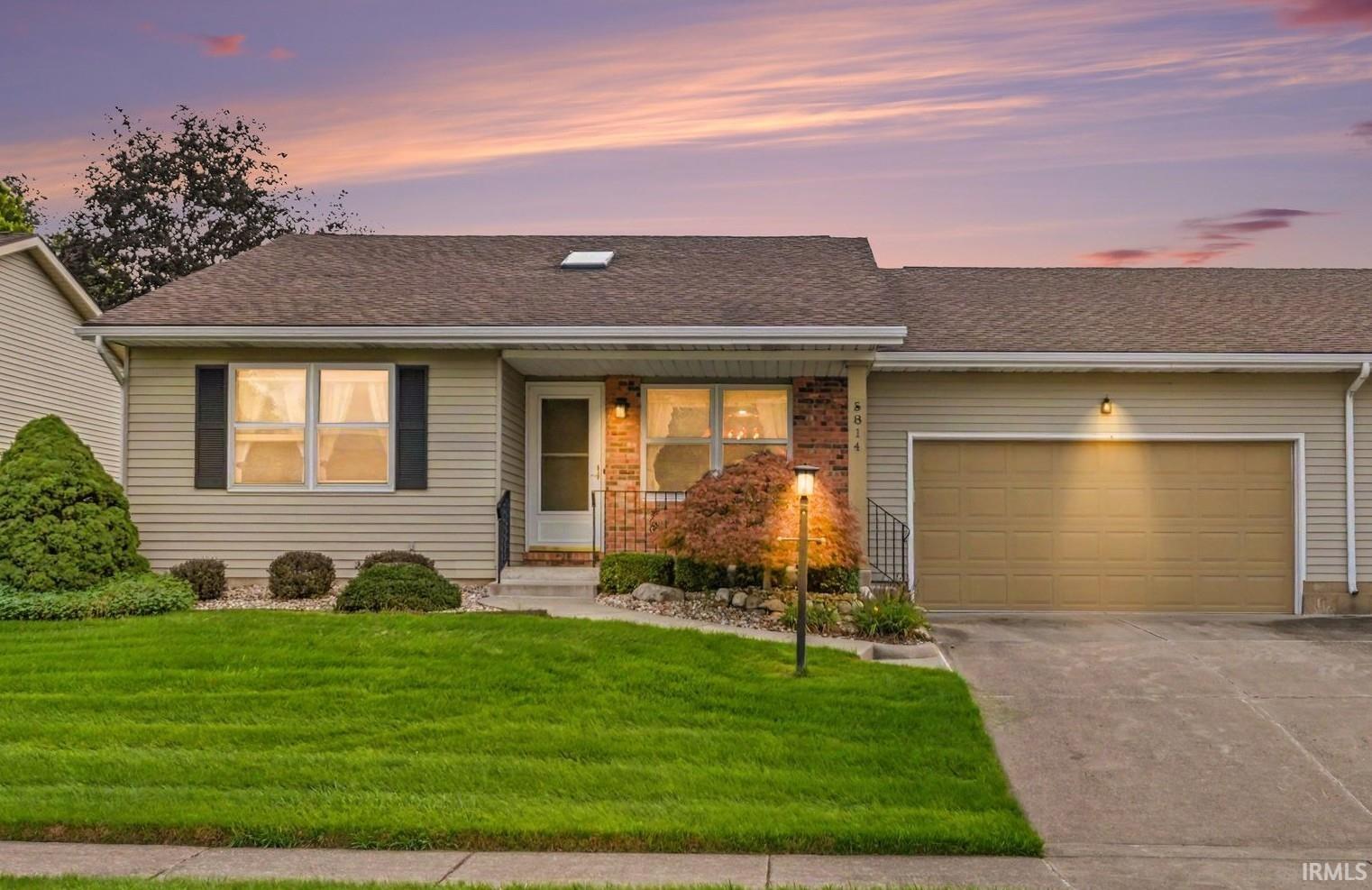 Photo 2 of Sale Pending at 5814 Aberdeen Dr, South Bend, IN 46614 | MLS# 202639789 | Listing updated on 2026-09-26