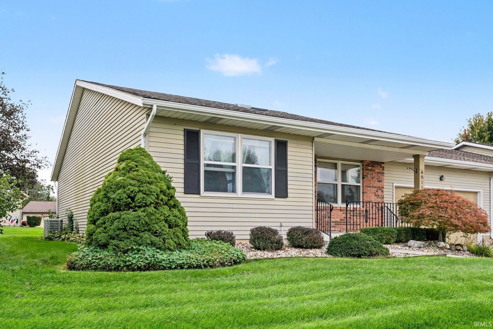 Photo 3 of Sale Pending at 5814 Aberdeen Dr, South Bend, IN 46614 | MLS# 202639789 | Listing updated on 2026-09-26