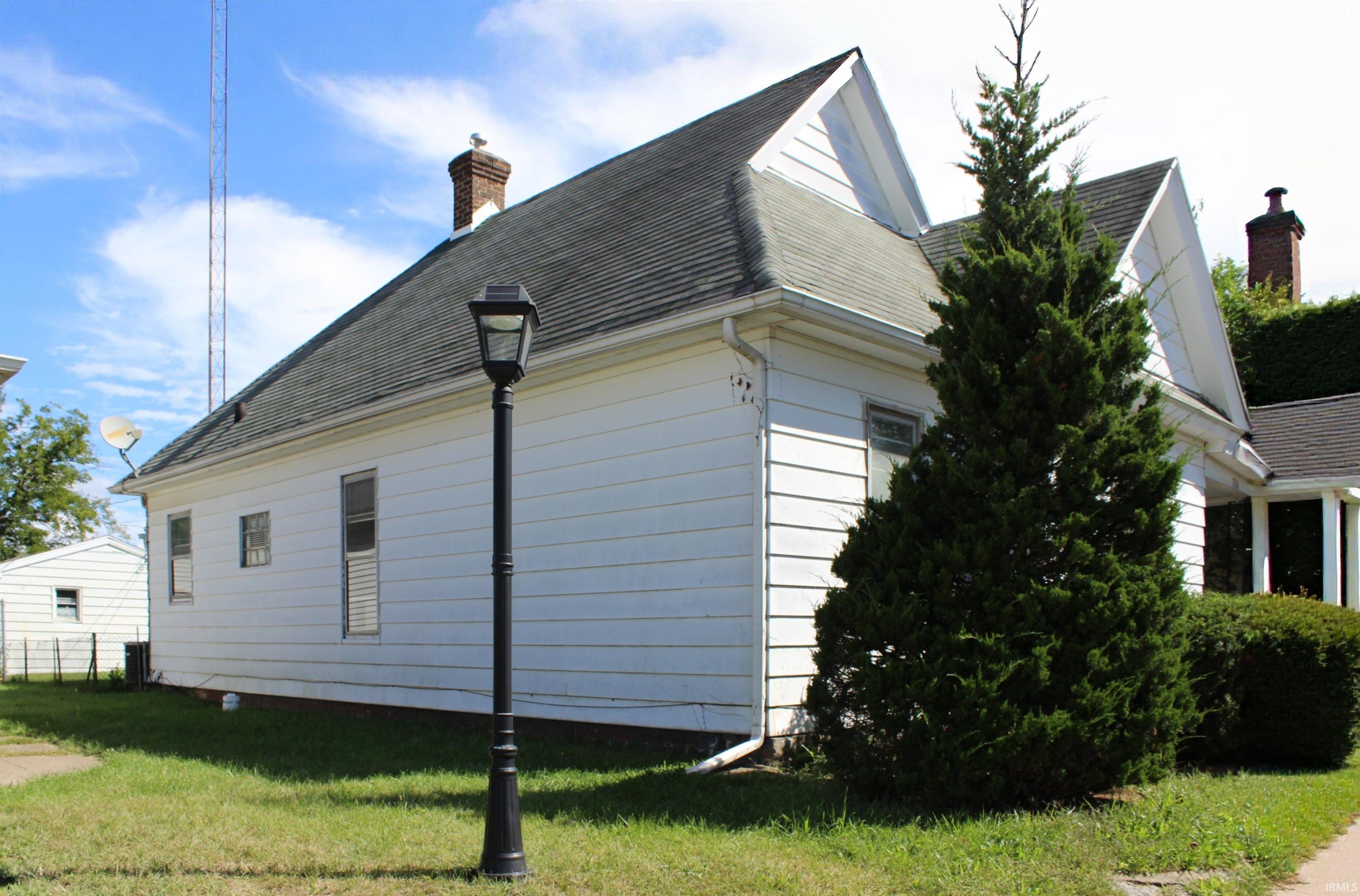 Photo 2 of Manufactured home for sale at 710 Laporte Ave, South Bend, IN 46628 | MLS# 202639793 | Listing updated on 2026-09-27
