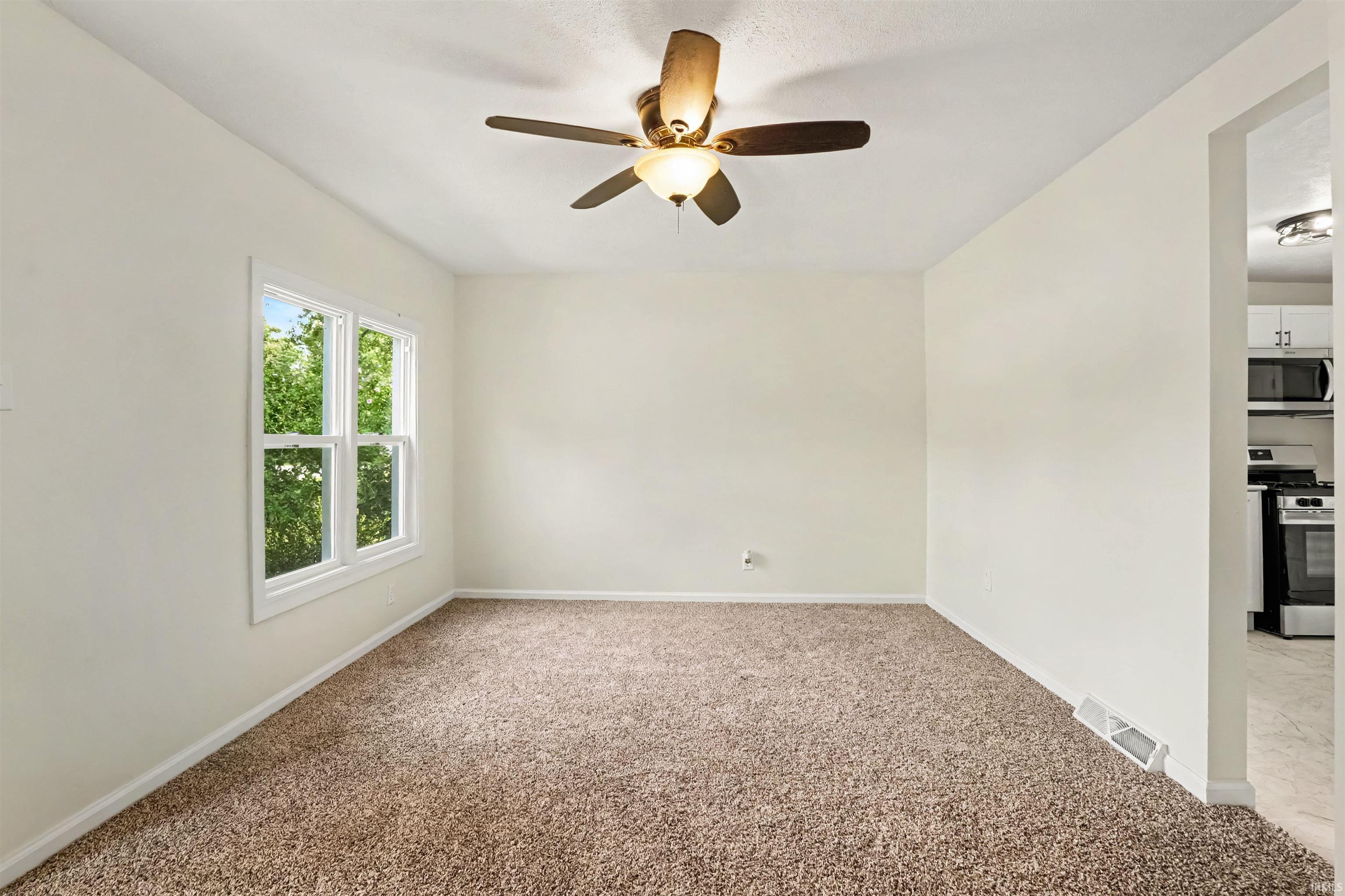 Photo 4 of Sale Pending at 52761 Marks St, South Bend, IN 46637 | MLS# 202639822 | Listing updated on 2026-10-02