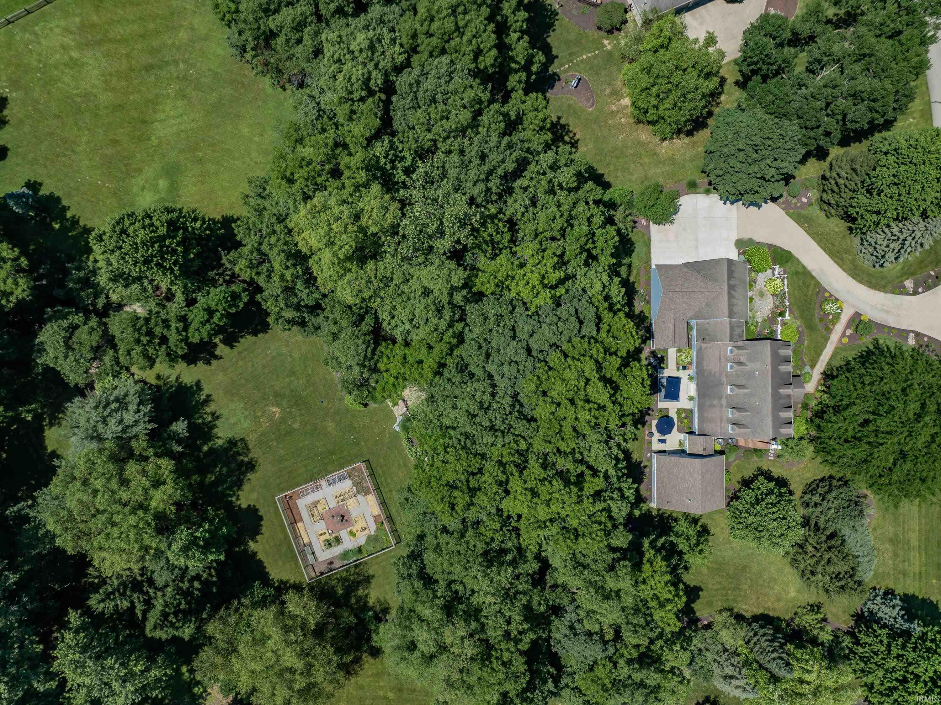 Photo 3 of Sale Pending at 6621 Post Rd, Fort Wayne, IN 46814 | MLS# 202639833 | Listing updated on 2026-10-02