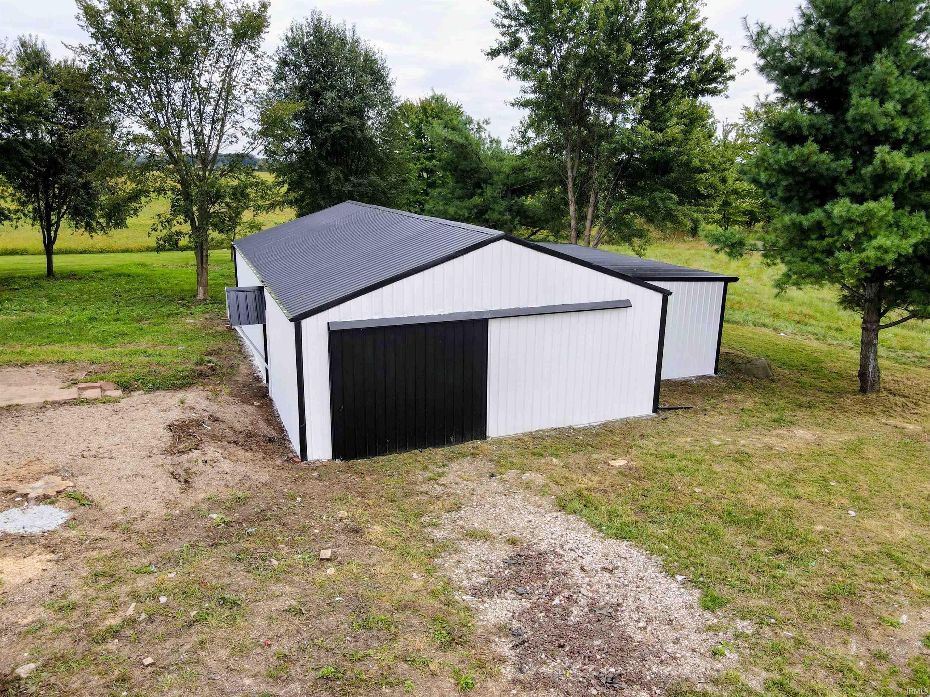 Photo 3 of Sale Pending at 194 Michigan Rd, Lakeville, IN 46536 | MLS# 202639942 | Listing updated on 2026-09-30